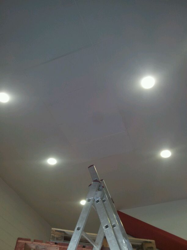 Iluminacion Urias Menendez