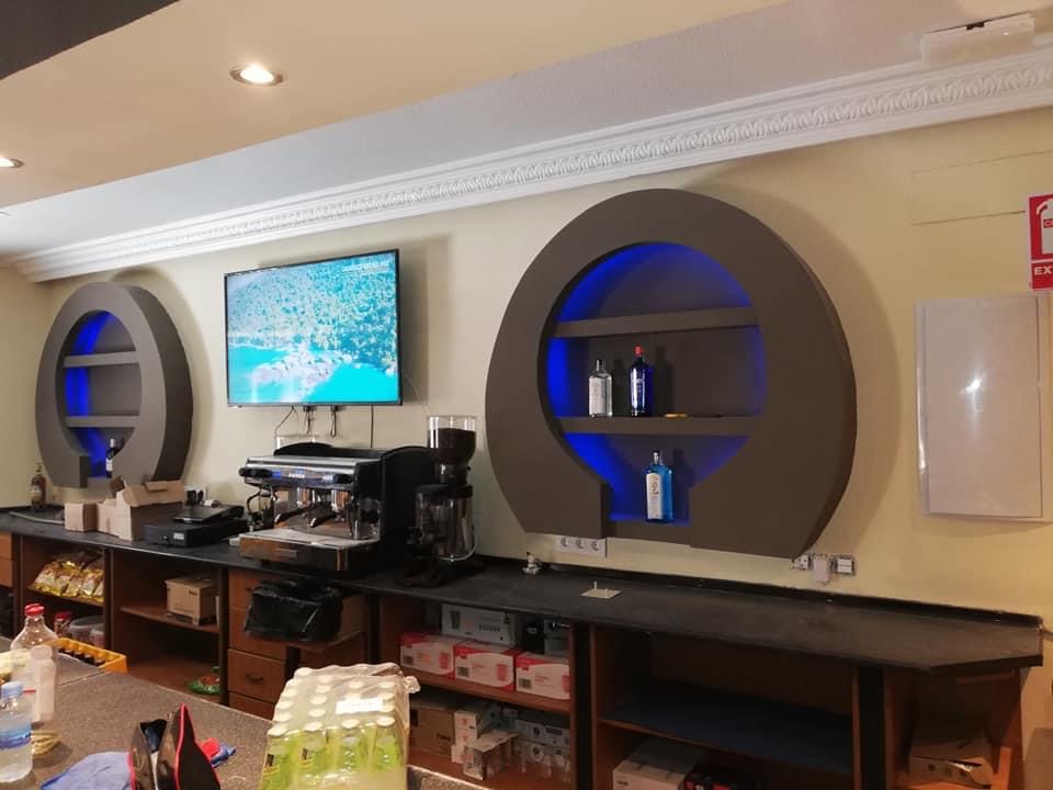 estantería  de pladur