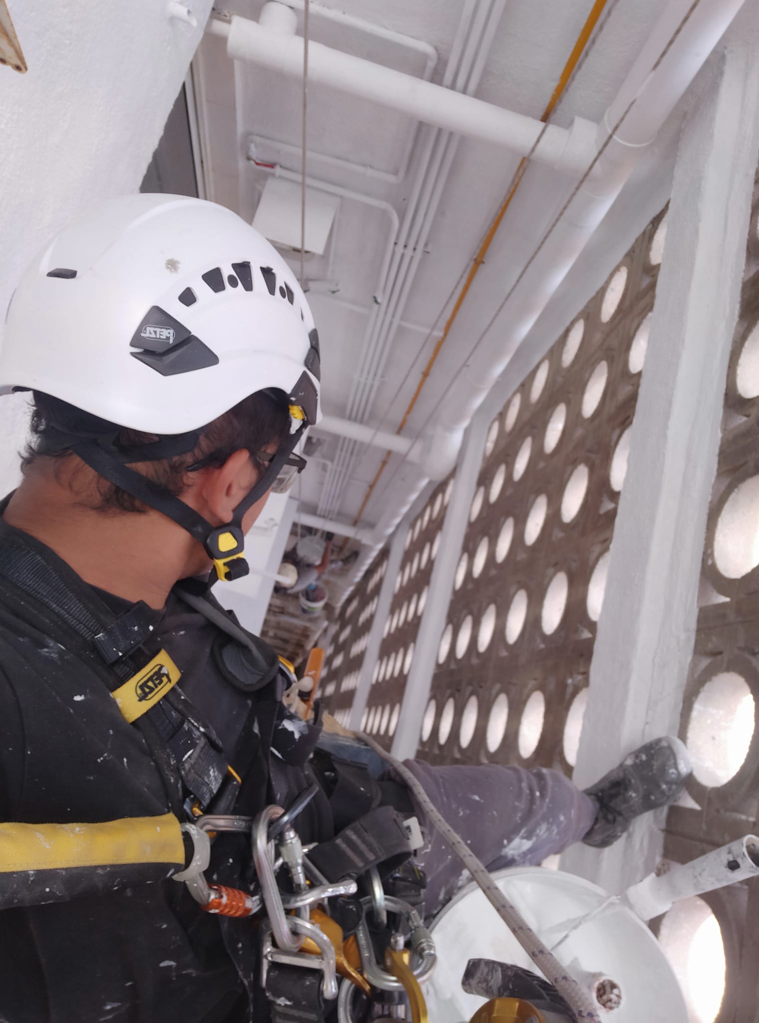 Patio de luz de 14 plantas