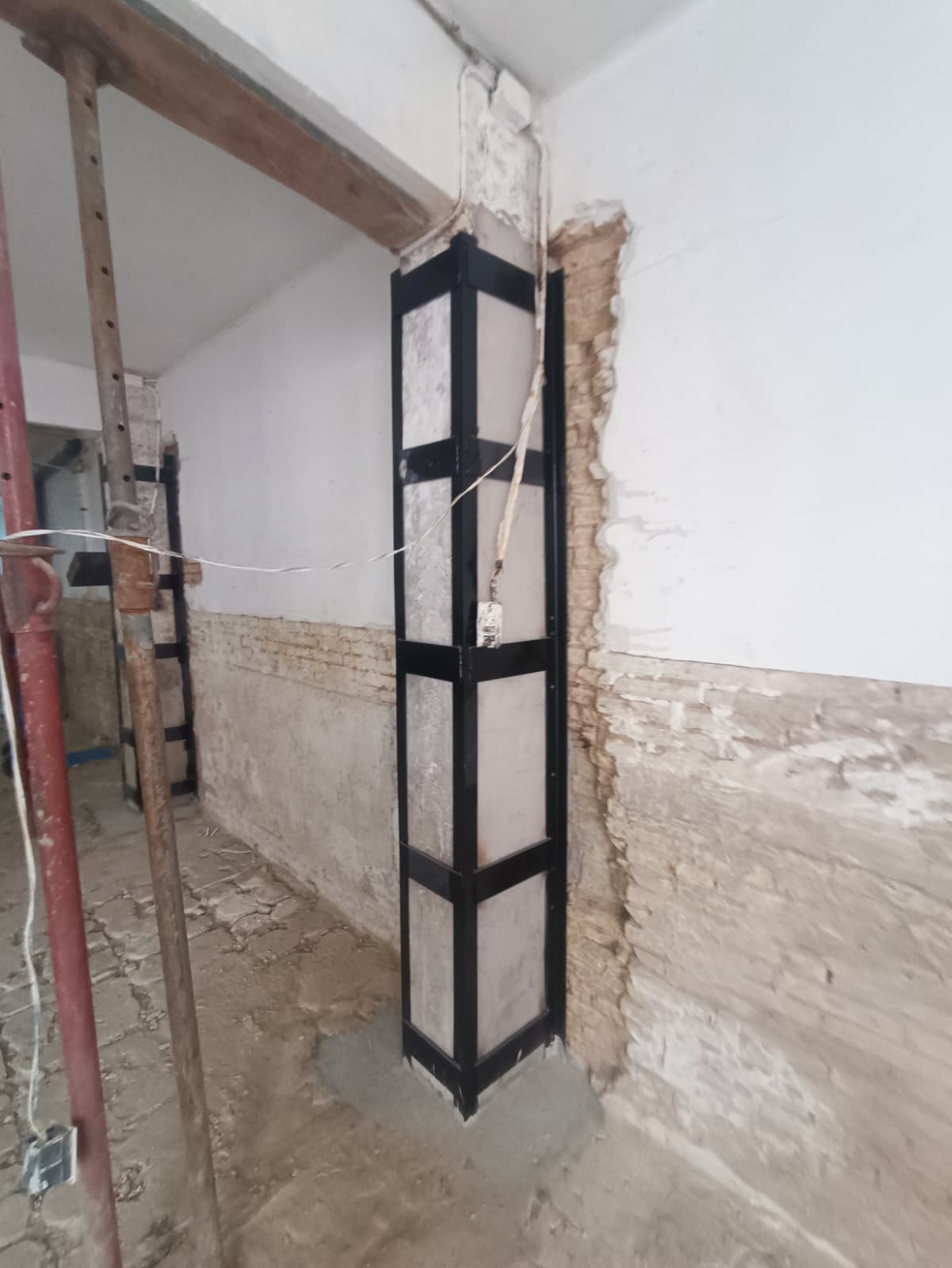 Refuerzo estructural de pilar