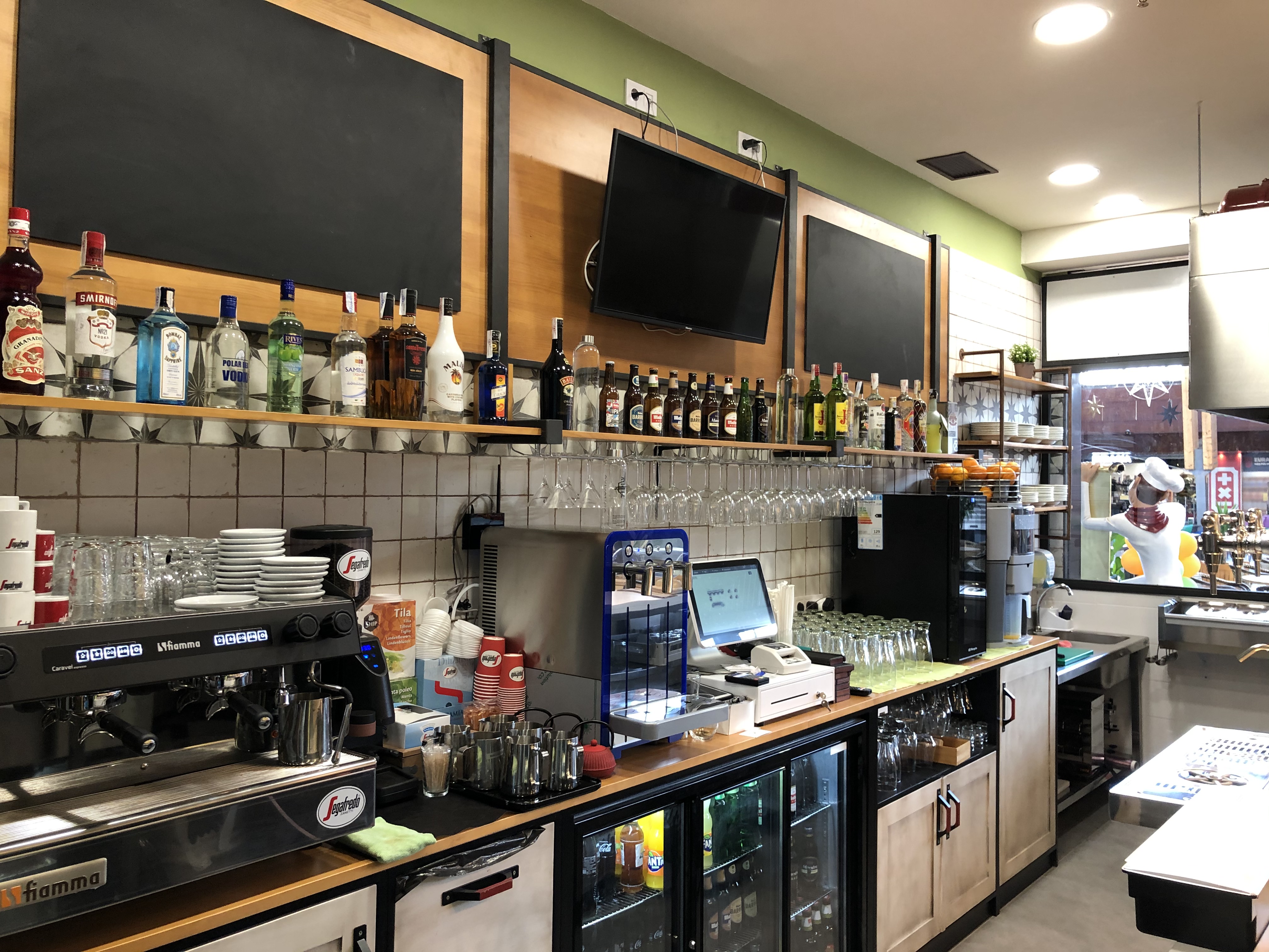 Zona de trasbarra El Tepuy de Dany