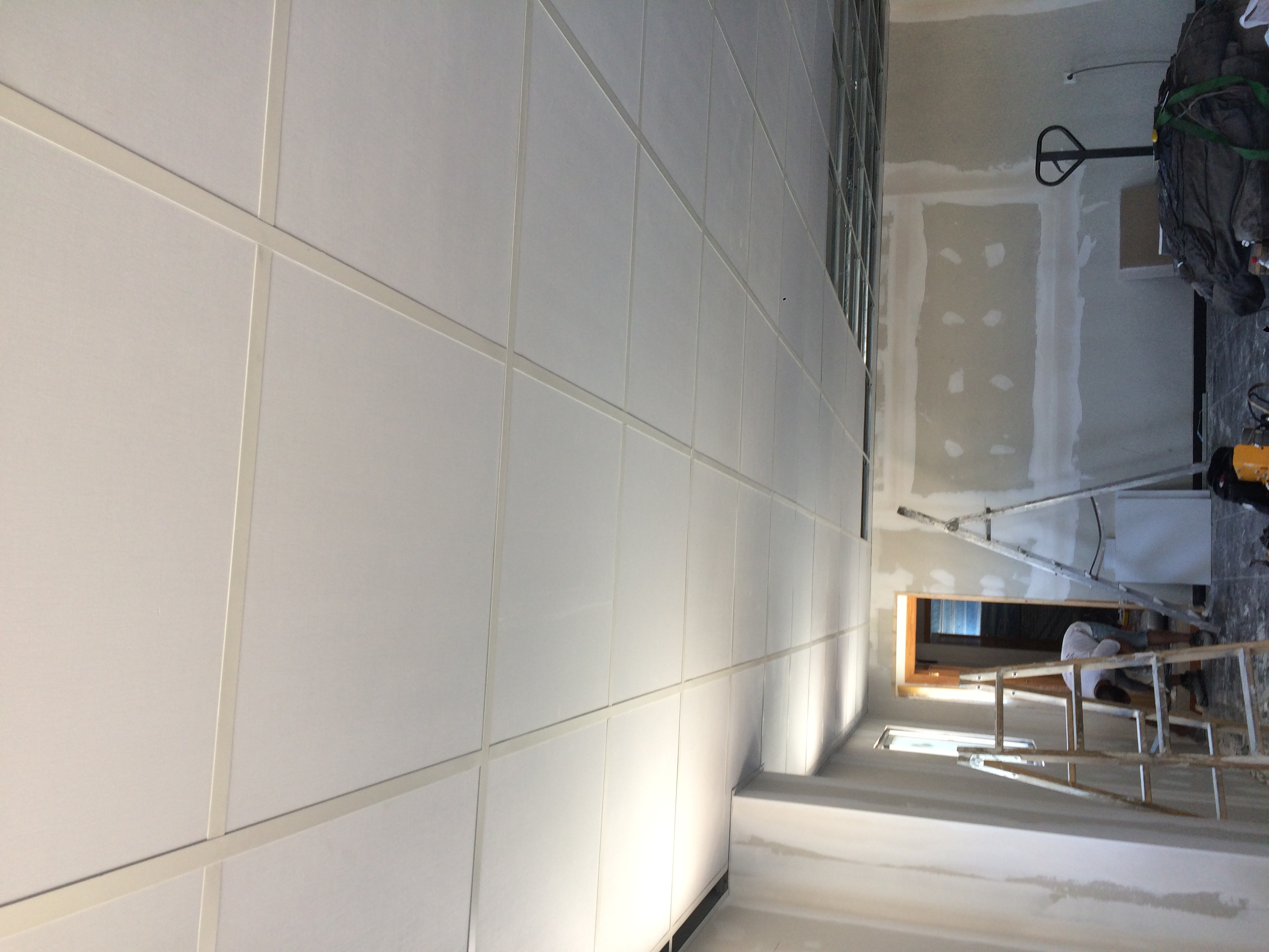 Techo desmontable y trasdosado en pladur