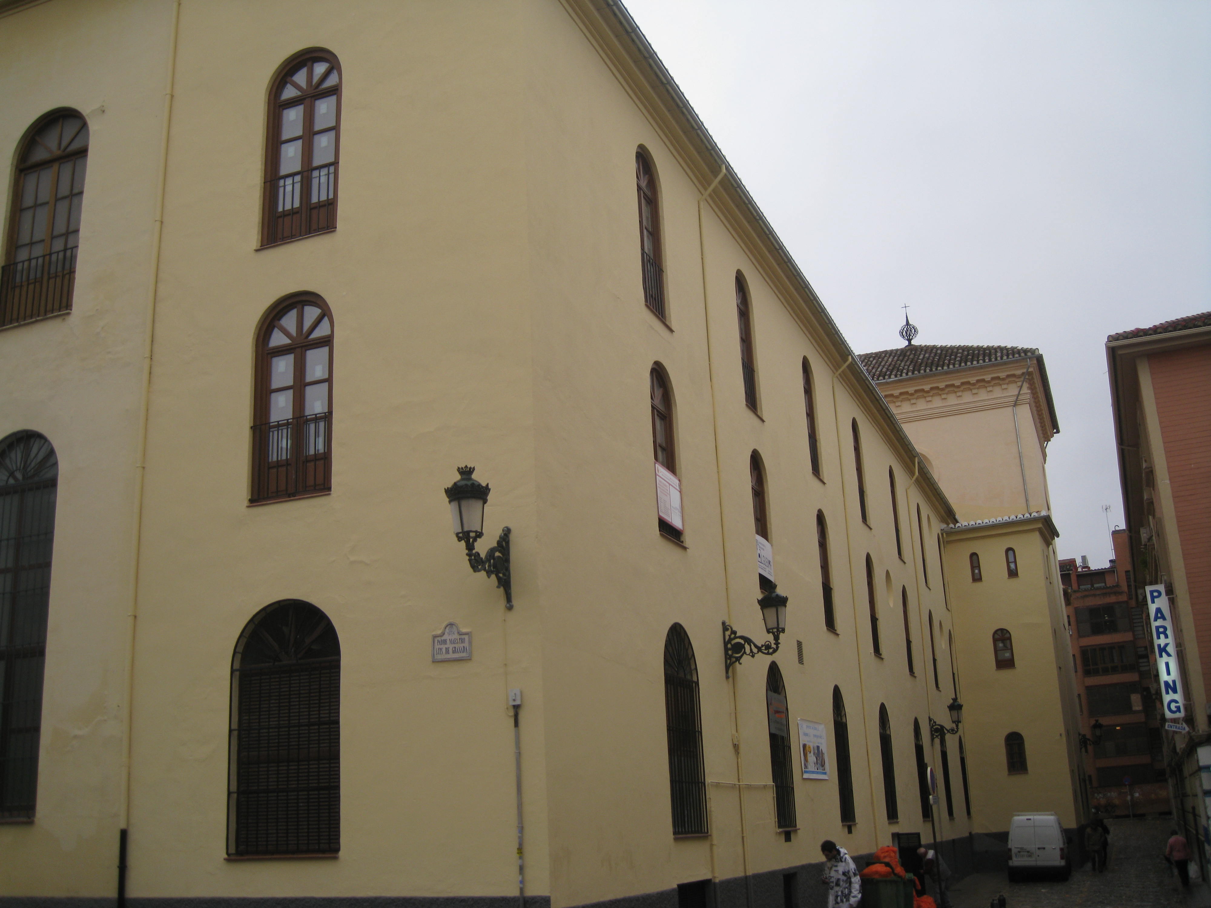 REHABILITACIÓN DE COLEGIOS MAYORES/EDIFICIOS