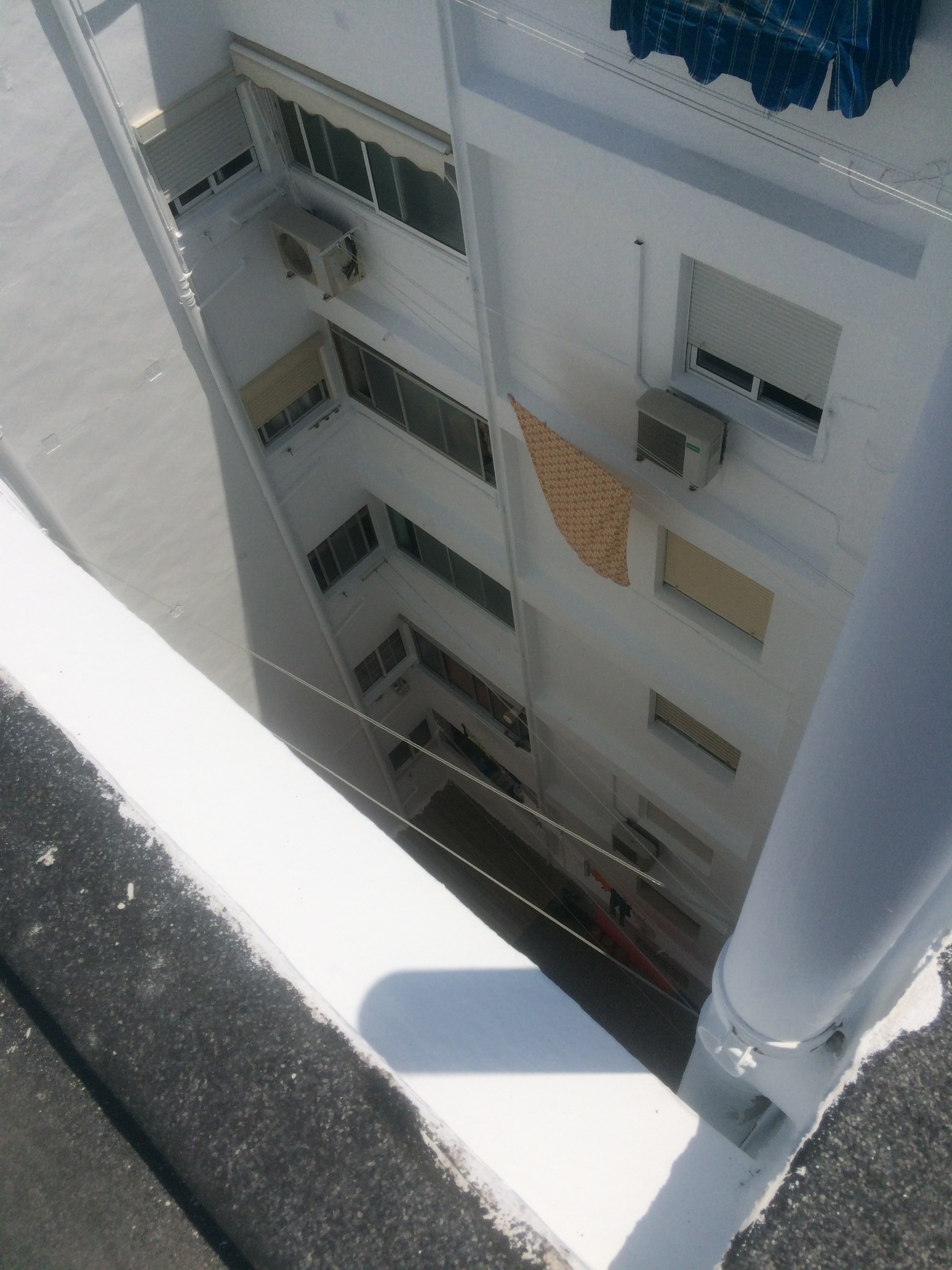 Rehabilitación de patio de luz