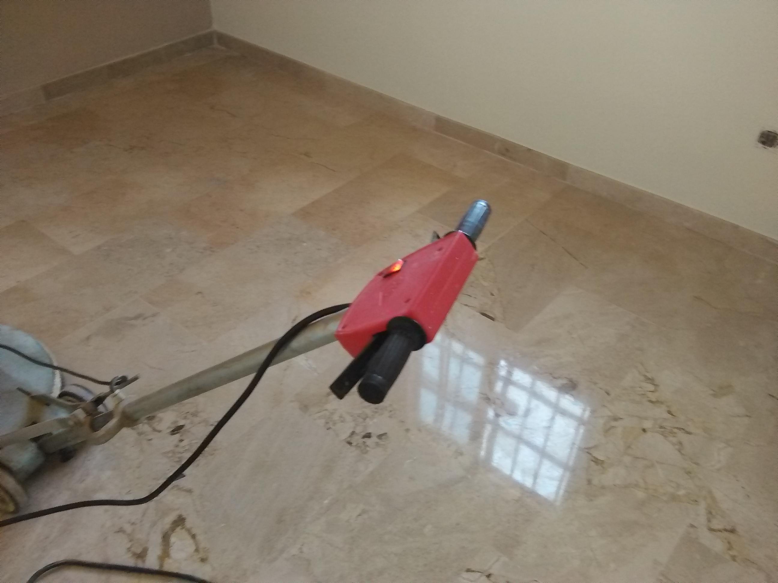 Abrillantado de suelos de marmol