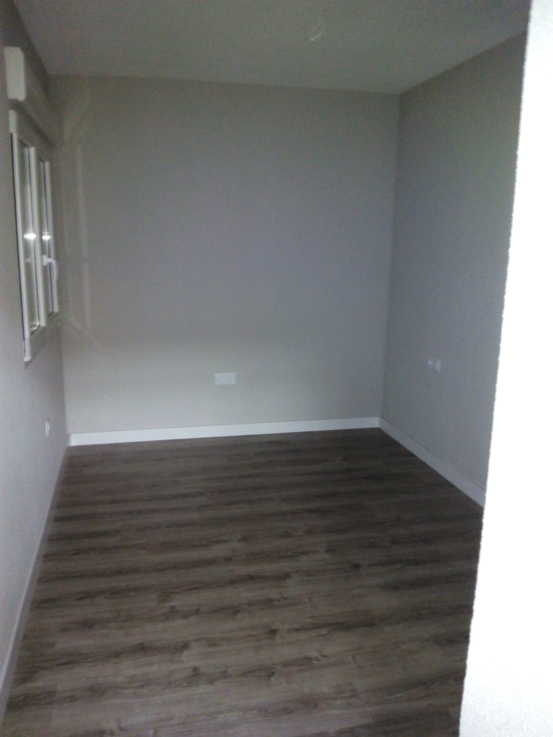 INTALACIÓN DE SUELO RADIANTE EN VIVIENDA UNIFAMILAR TERMINADO