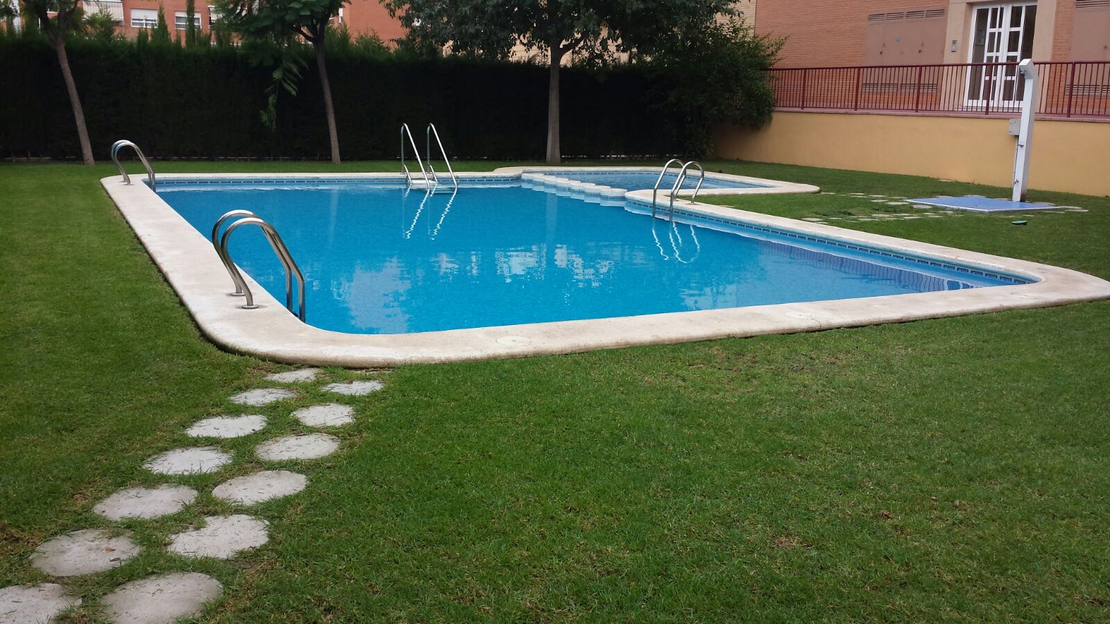 MANTENIMIENTO DE URBANIZACIONES