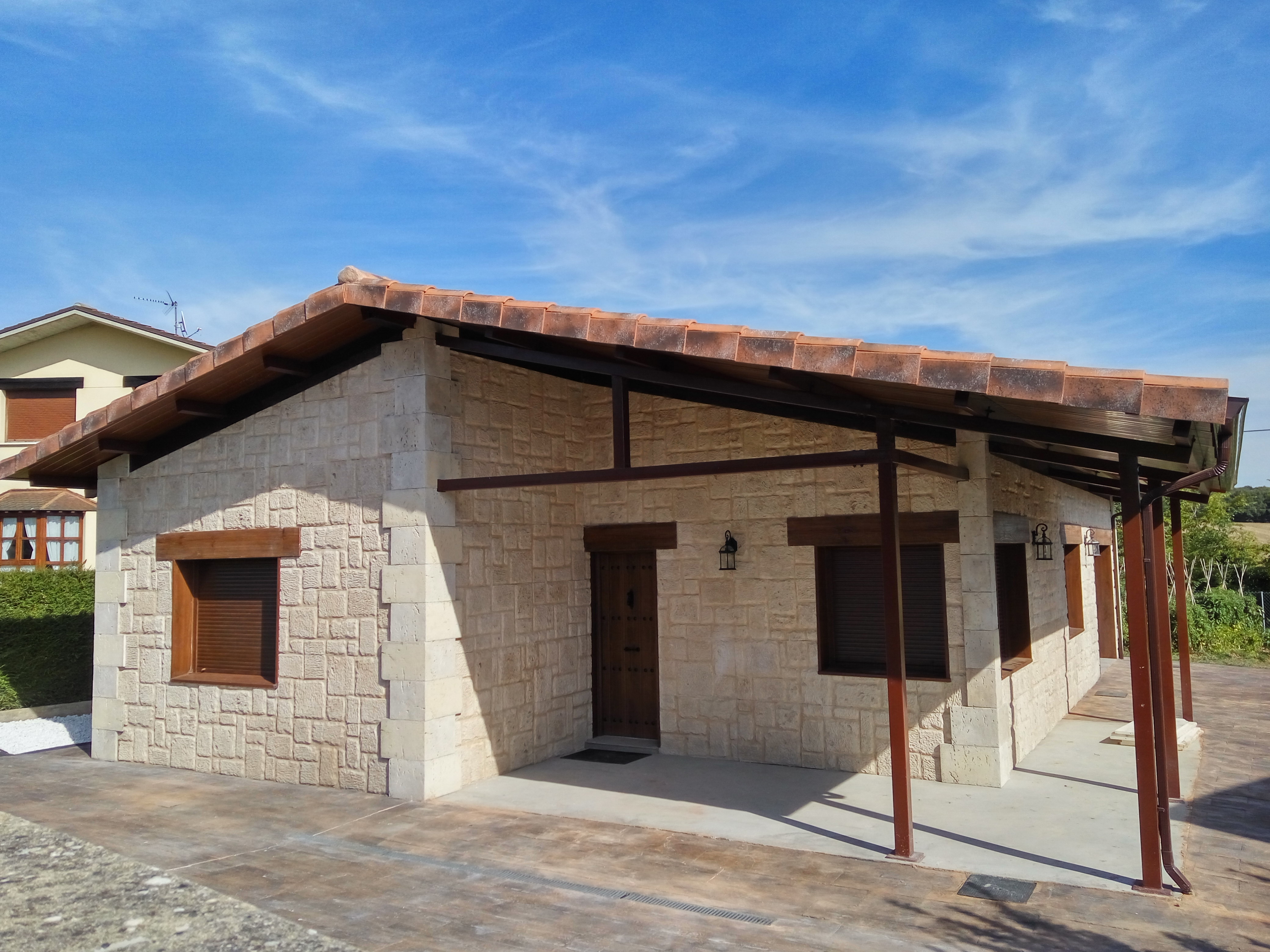 VIVIENDA UNIFAMILIAR DE 135 M2