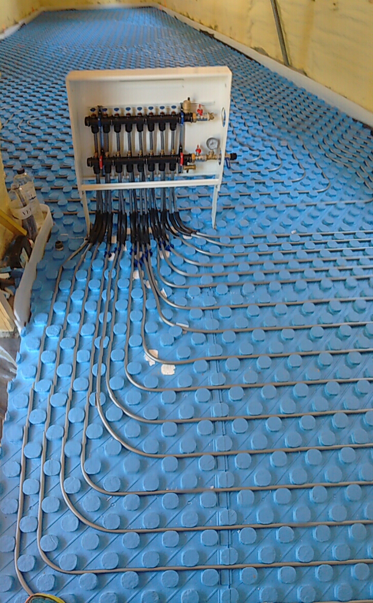 Colector suelo radiante