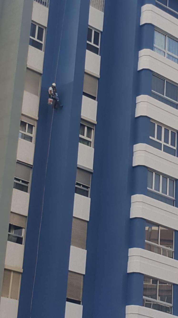 Edificio mogan,  AV jose meza y López las palmas de G.C