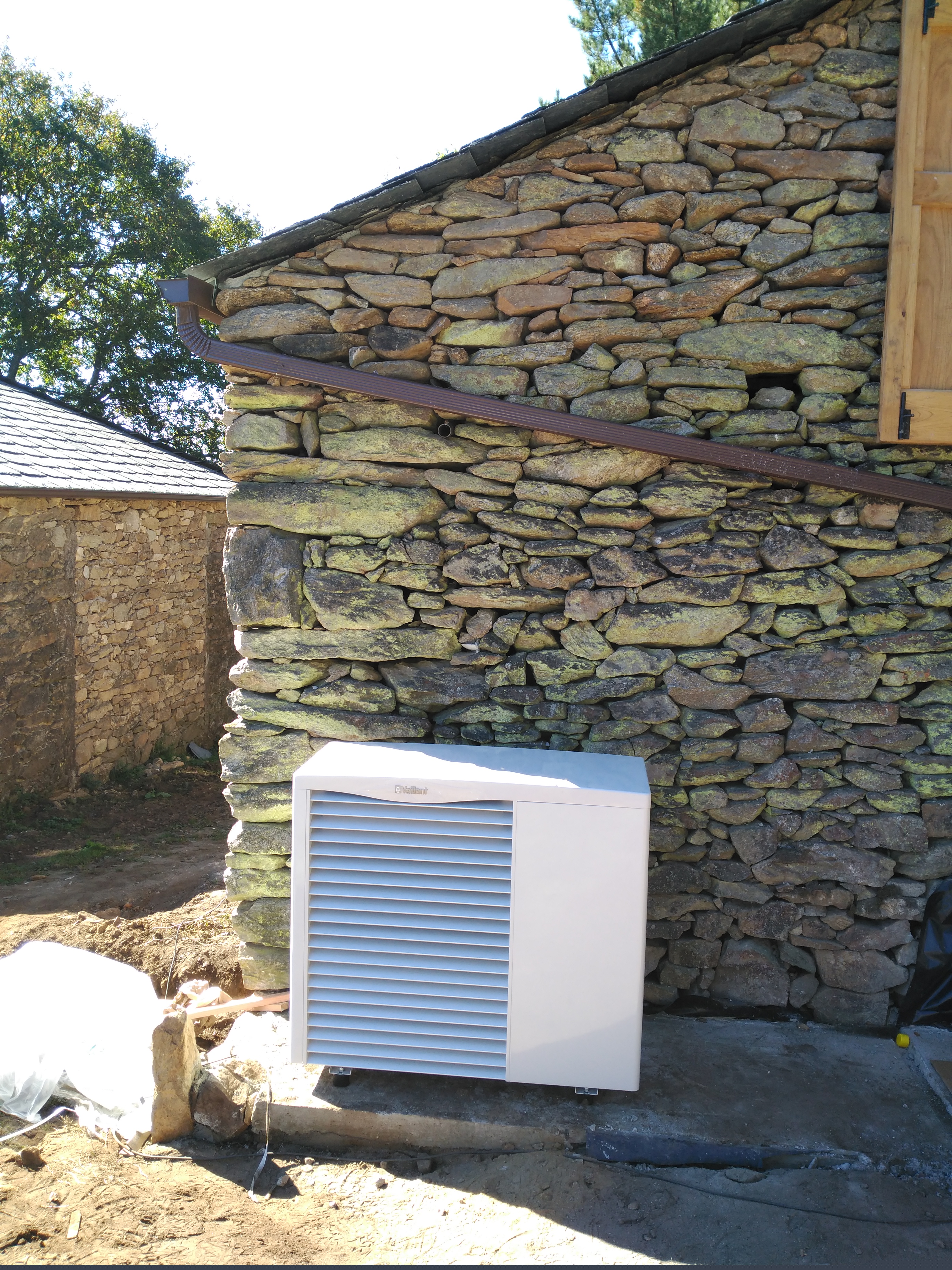 Instalación Aerotermia casa rural