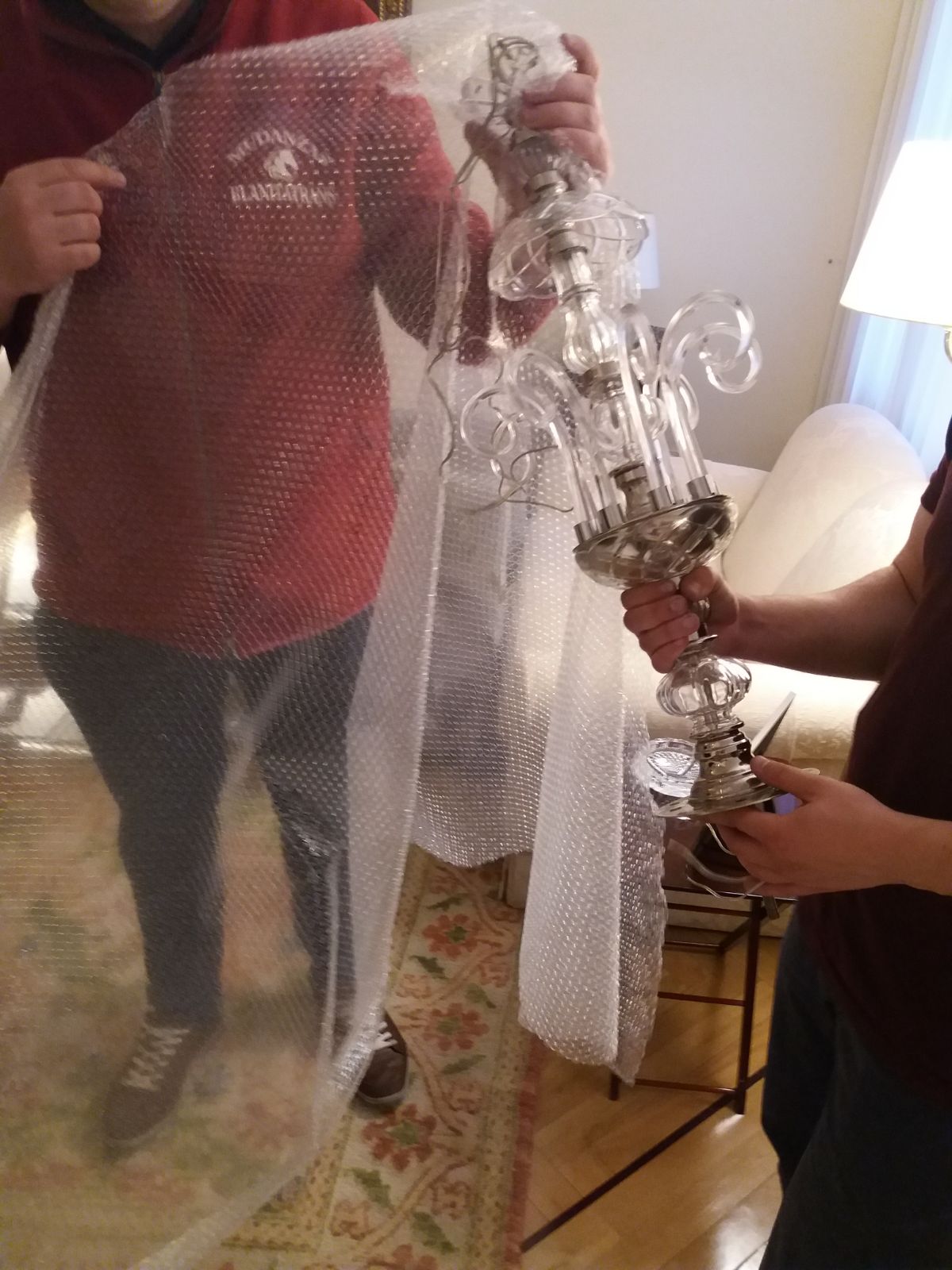 desmontaje y embalaje de lampara de techo Boemia