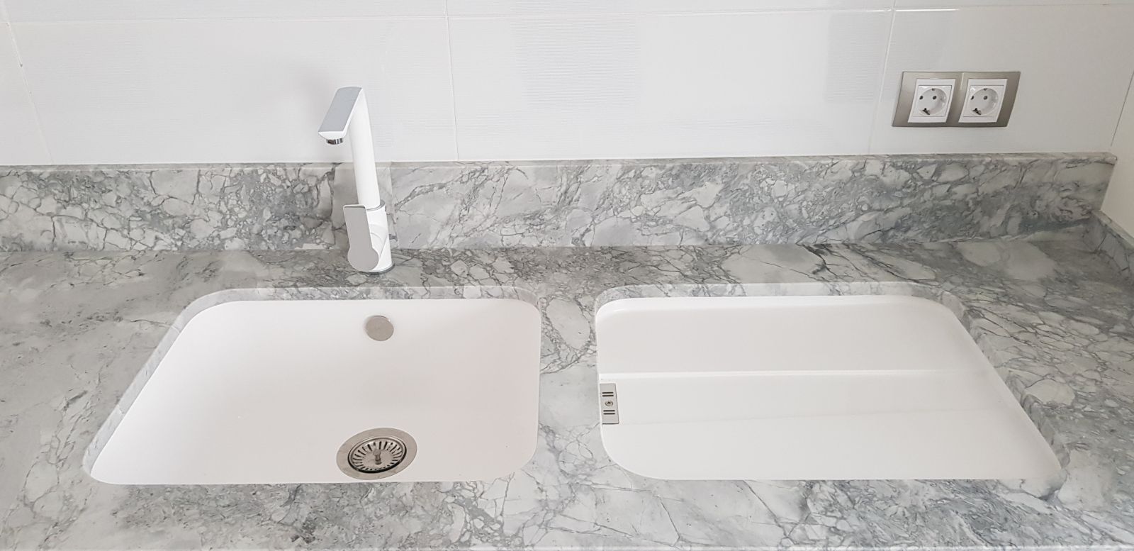 ENCIMERA COCINA GRANITO NATURAMIA PORTOBELLO