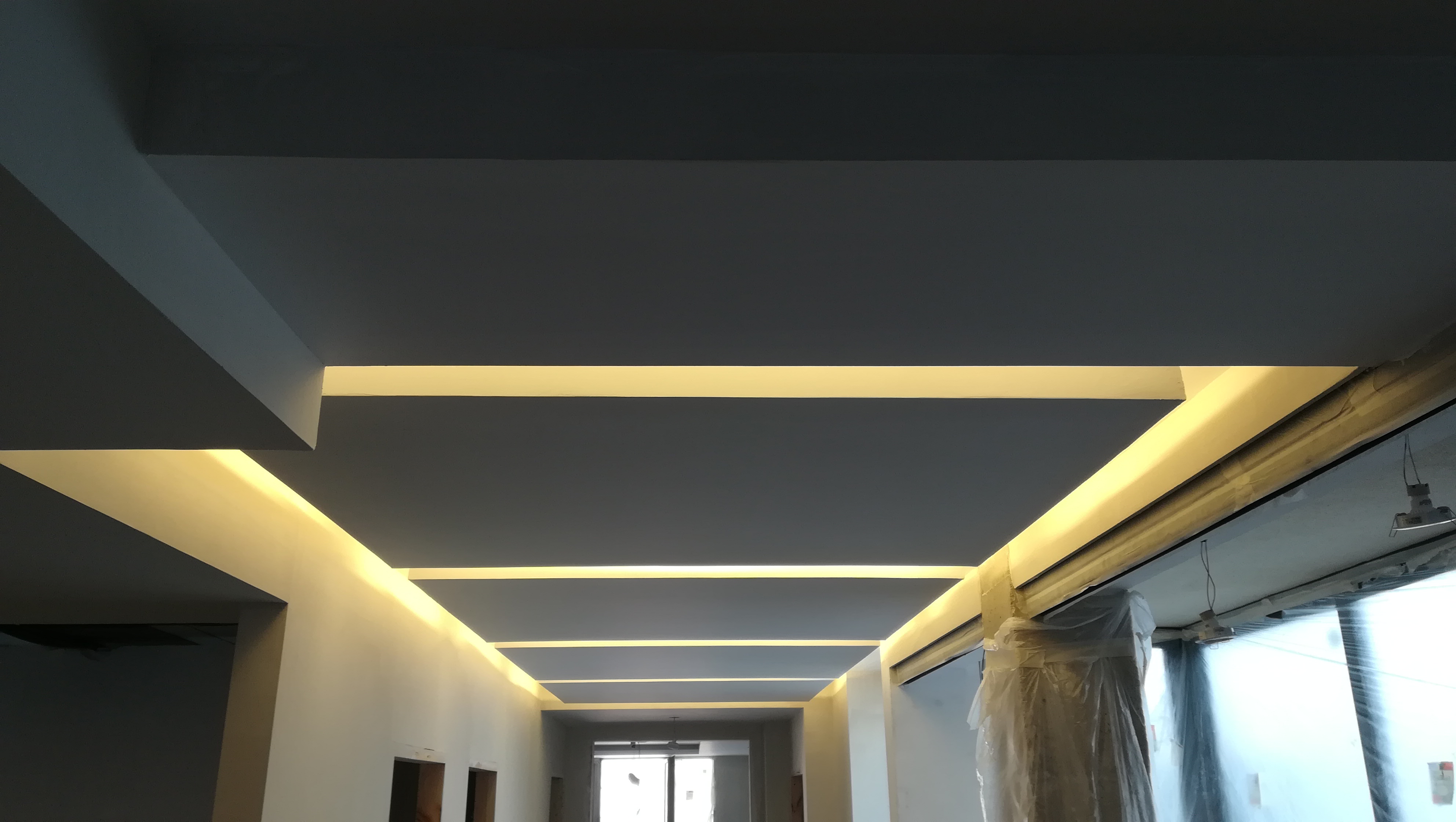 Decoracion pladur con luz indirecta