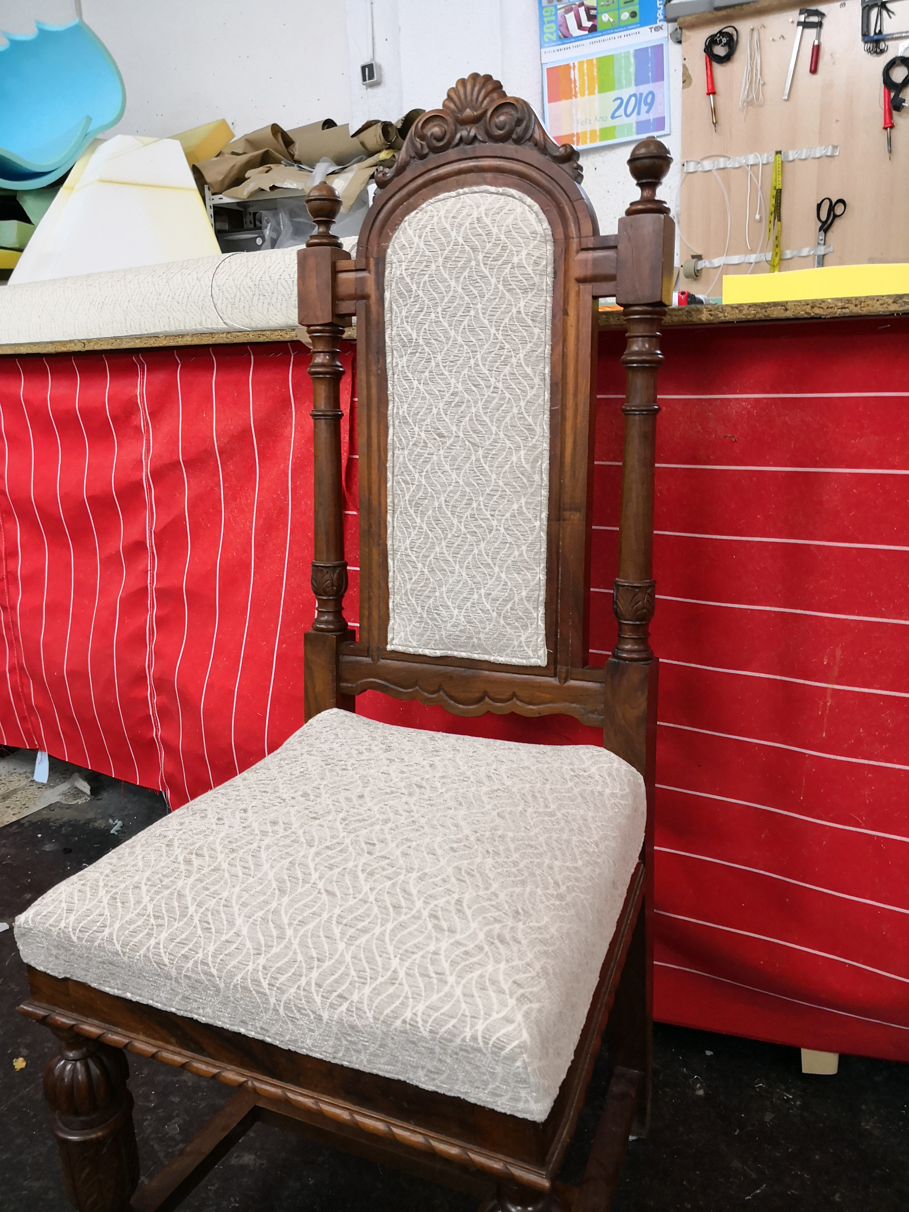 Tapizado de silla clásica