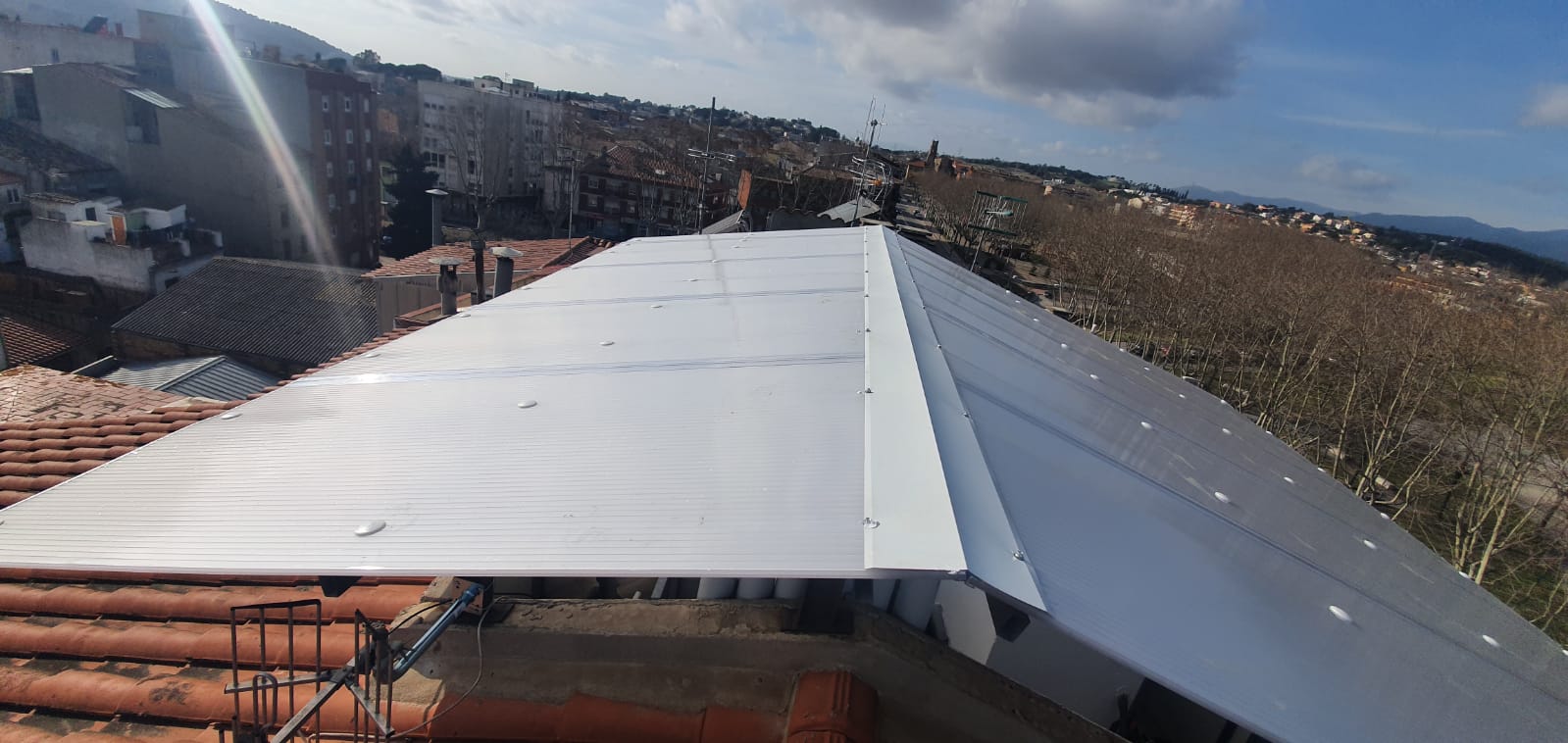 Claraboya de patio de luces en policarbonato celular