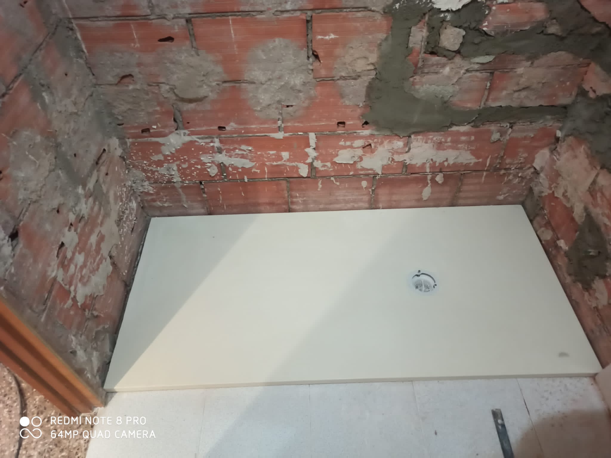 Colocacion plato de ducha y desagues