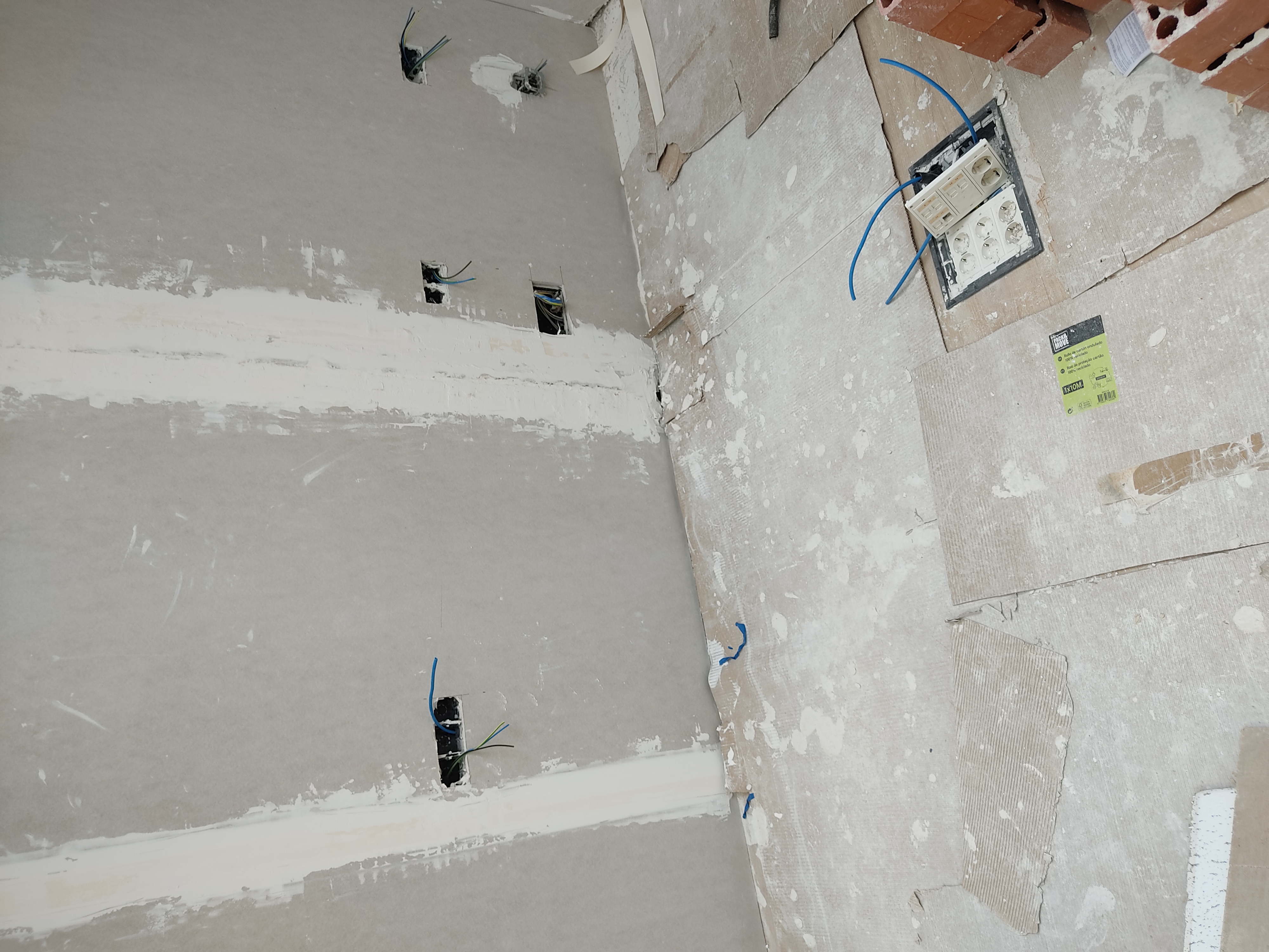 Instalación eléctrica en oficinas