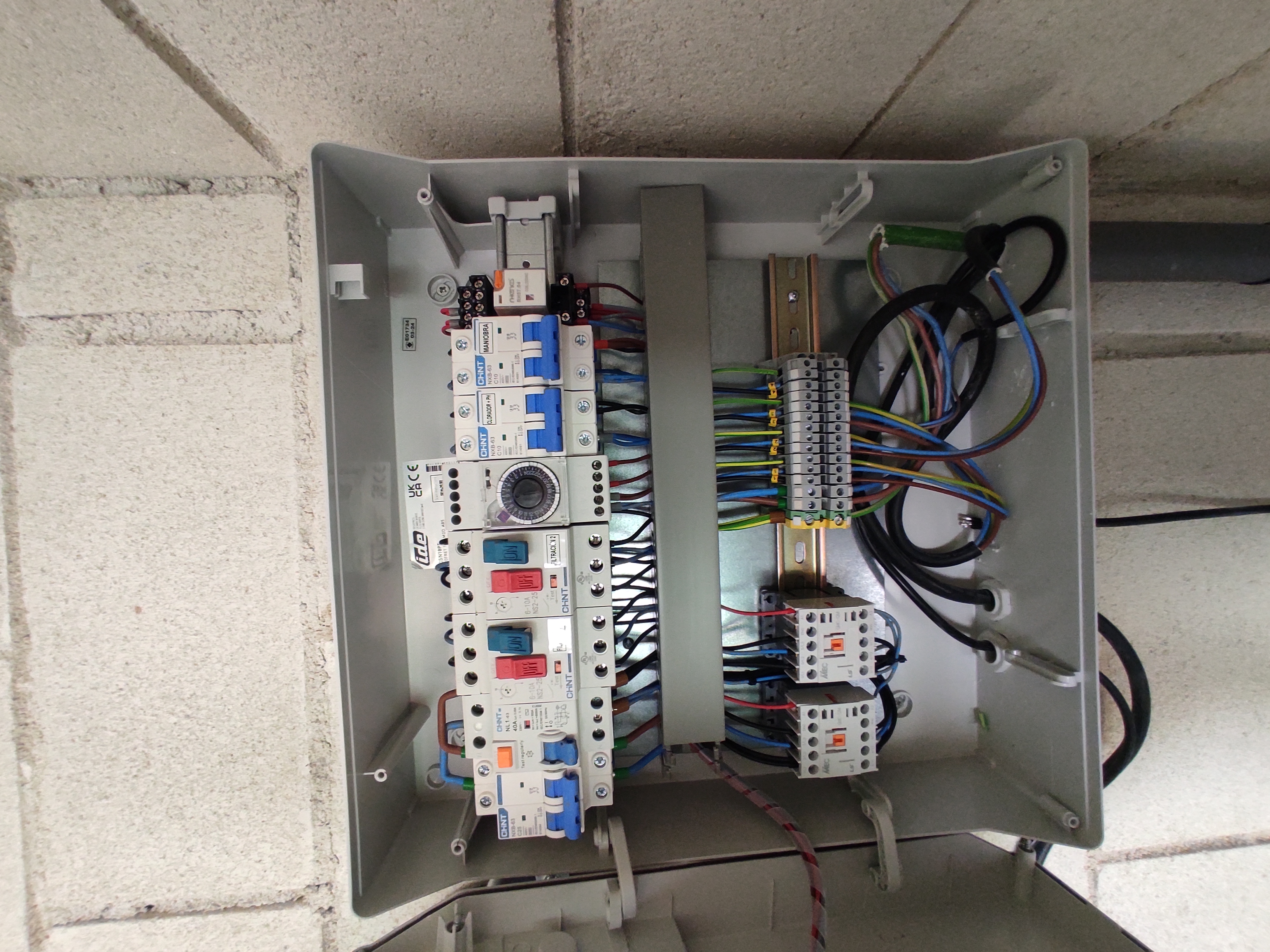 Cuadro electrico piscina