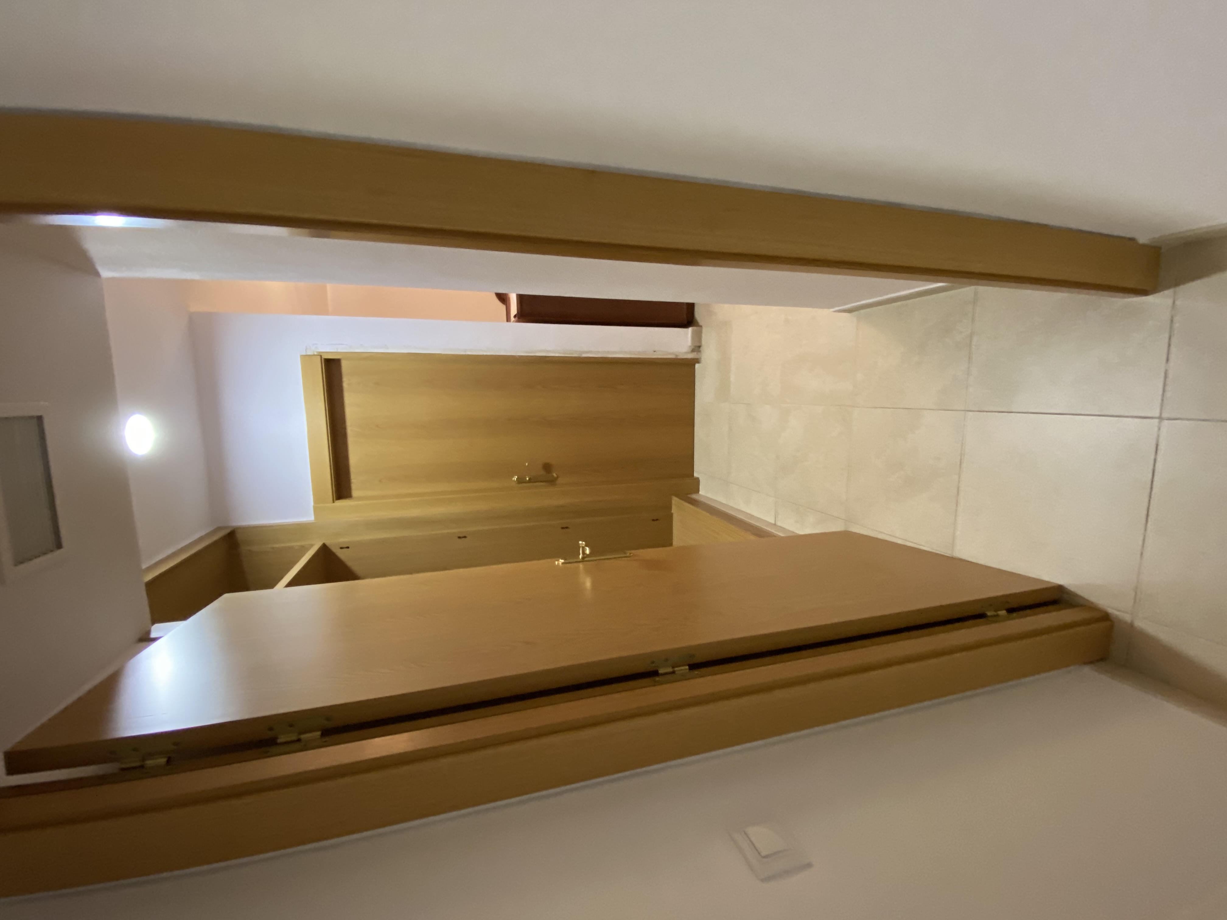 CAMBIO DE UBICACION DE PUERTAS