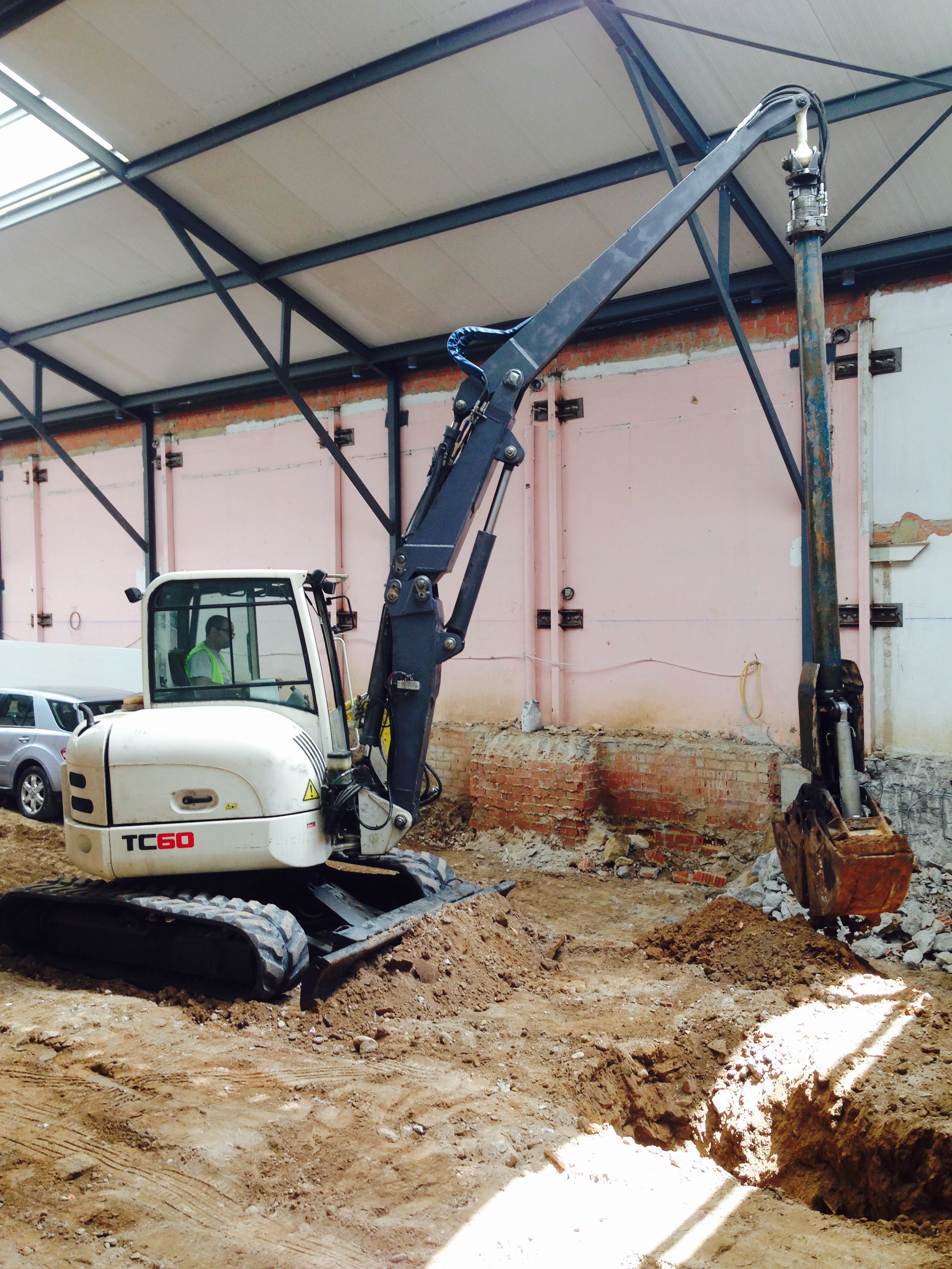 Muros pantalla de pequeño espesor