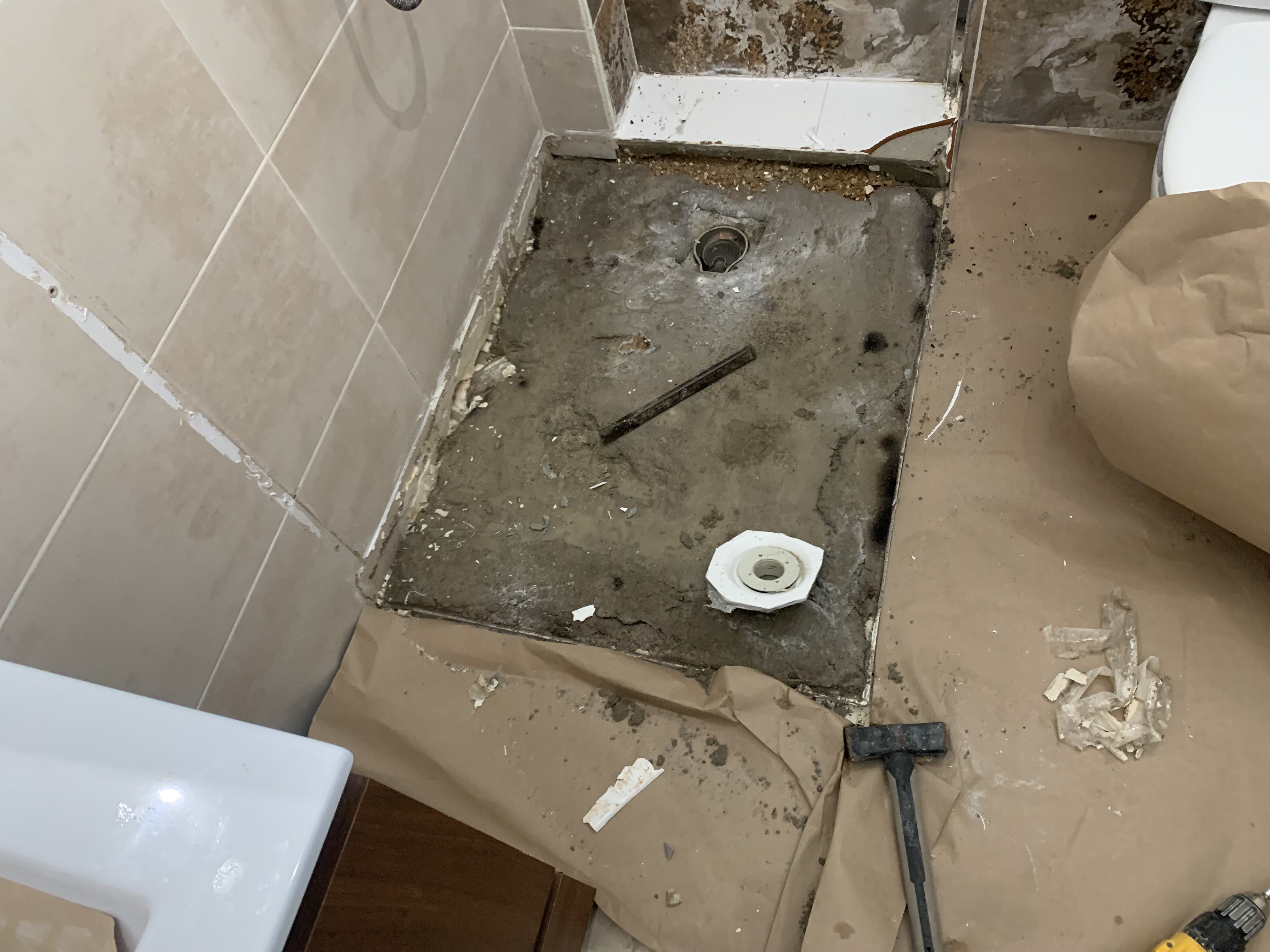 Cambió de plato de ducha