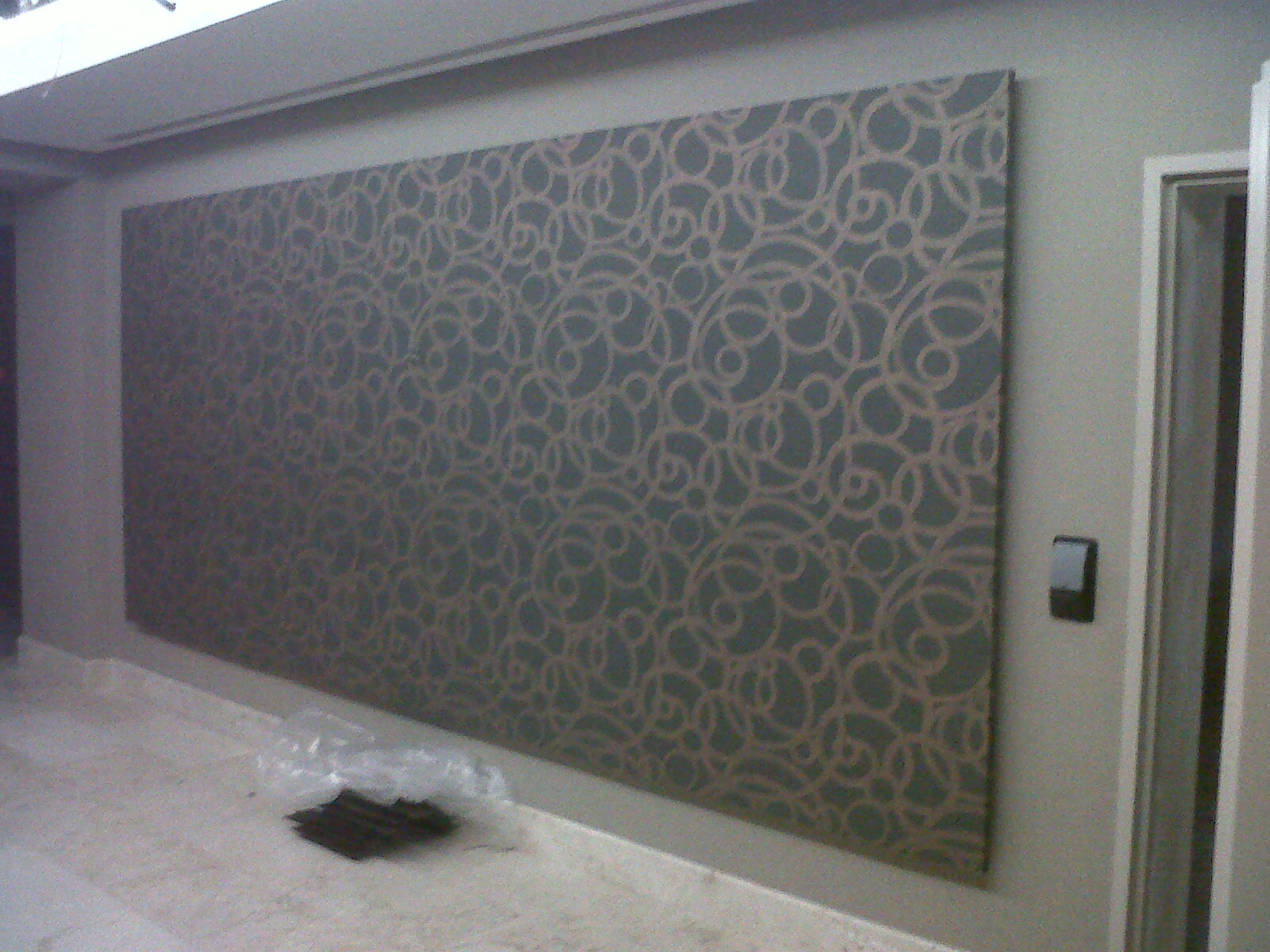 Papel pintado a dos colores