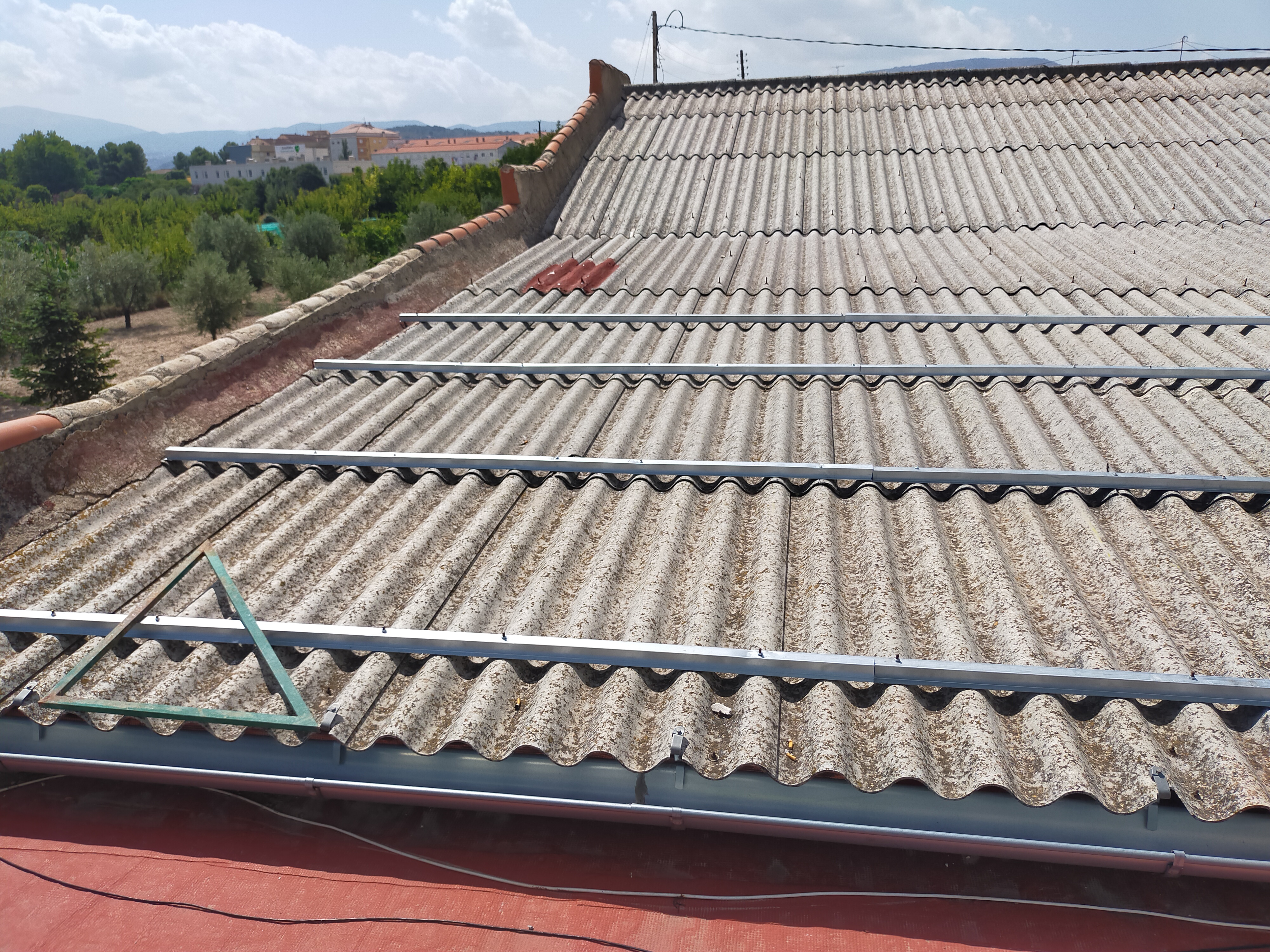 Procedimiento para cubrir la uralita