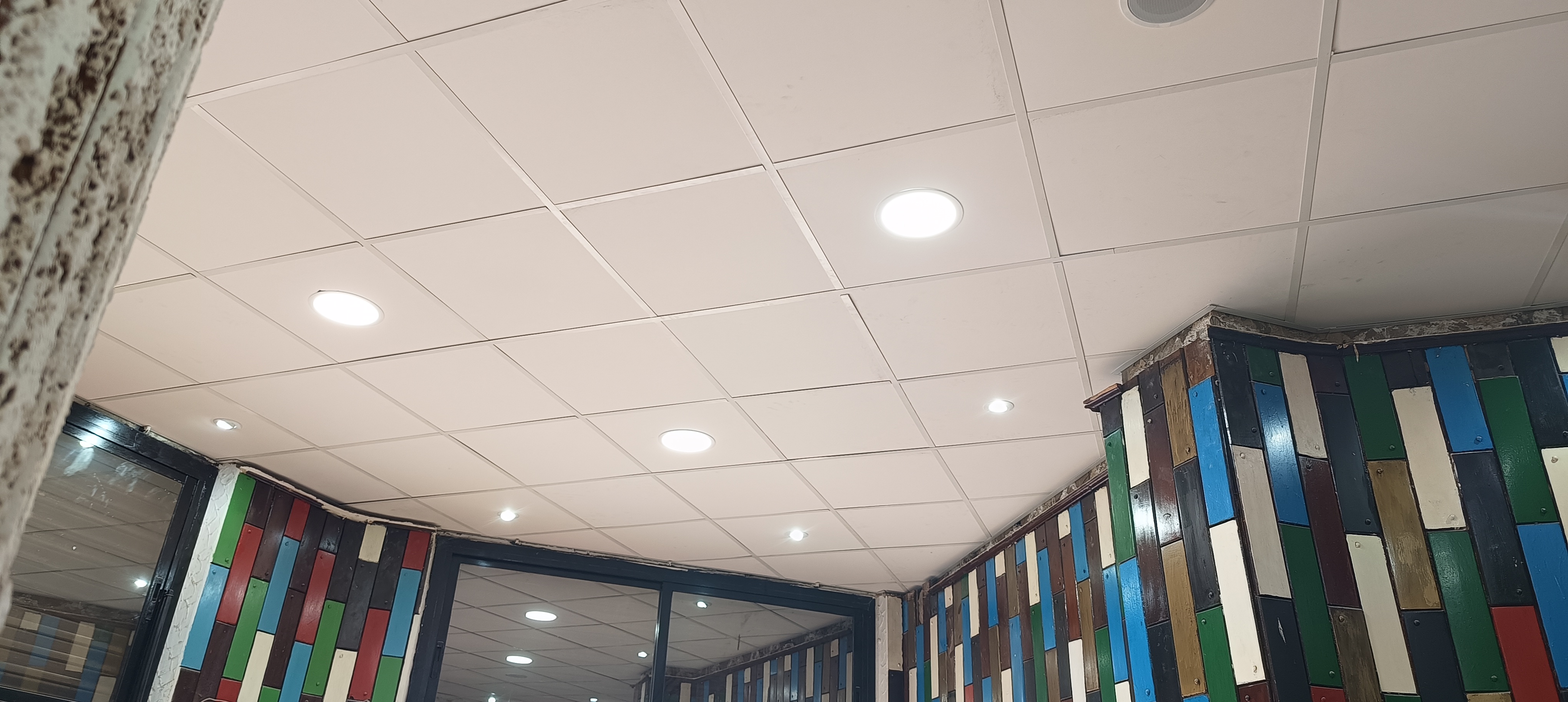 Instalación profesional de iluminación LED en Valencia