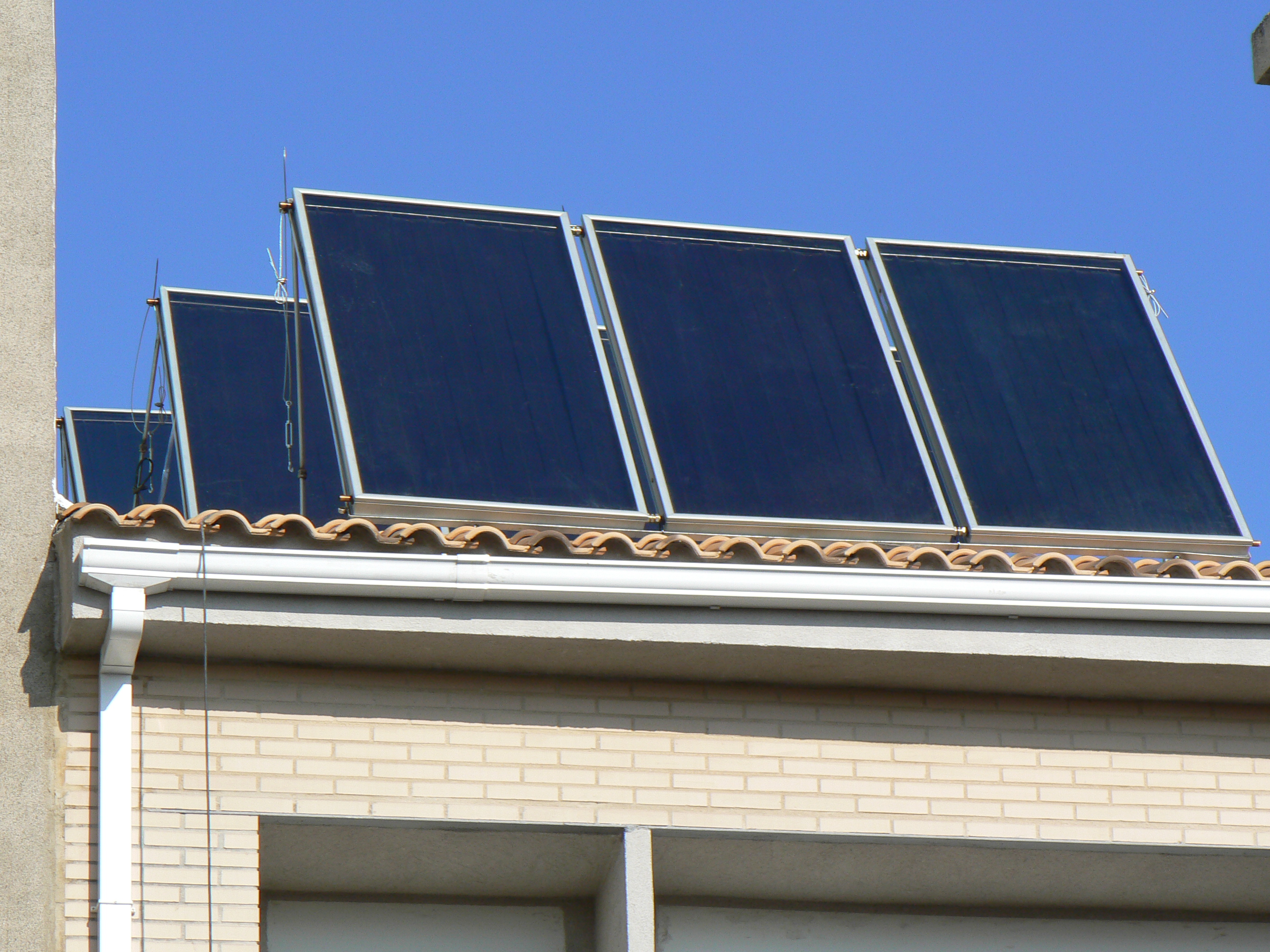 Instalación de captadores solares térmicos