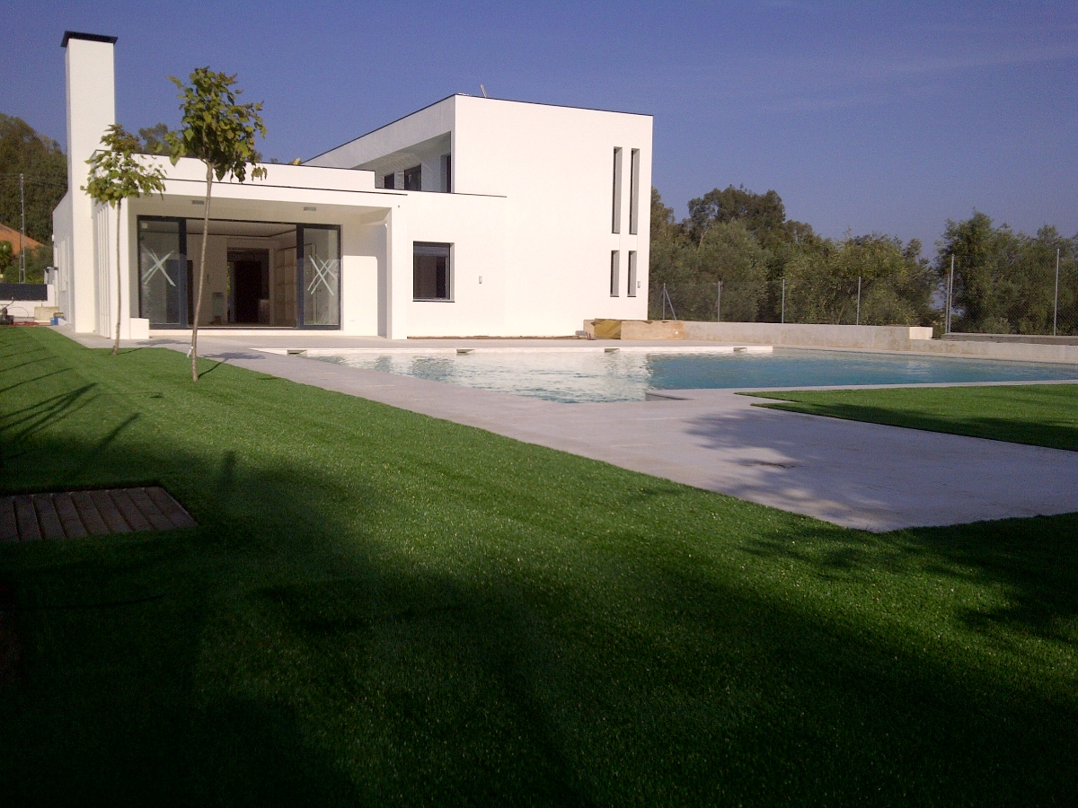 Instalación de césped artificial