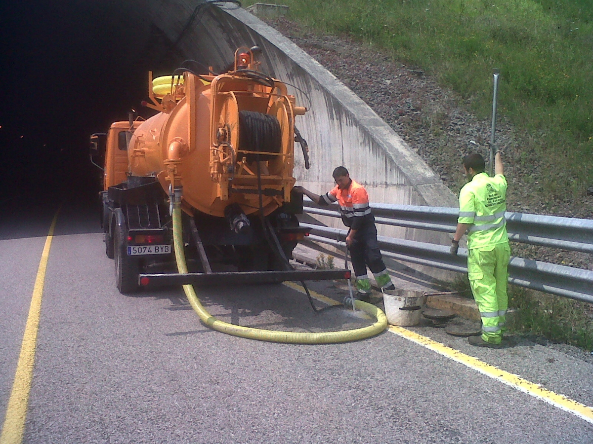 INTERVENCION EN CARRETERAS Y/O TUNELES