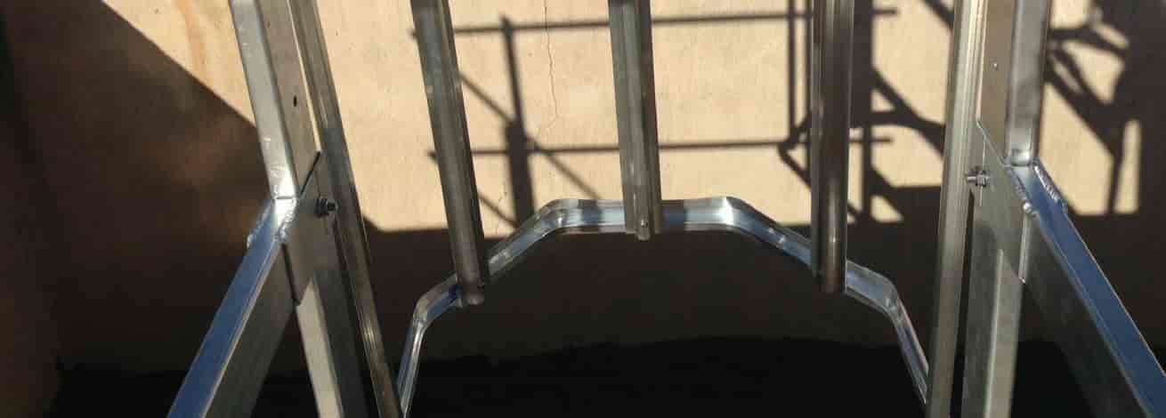 Escalera vertical tipo gato