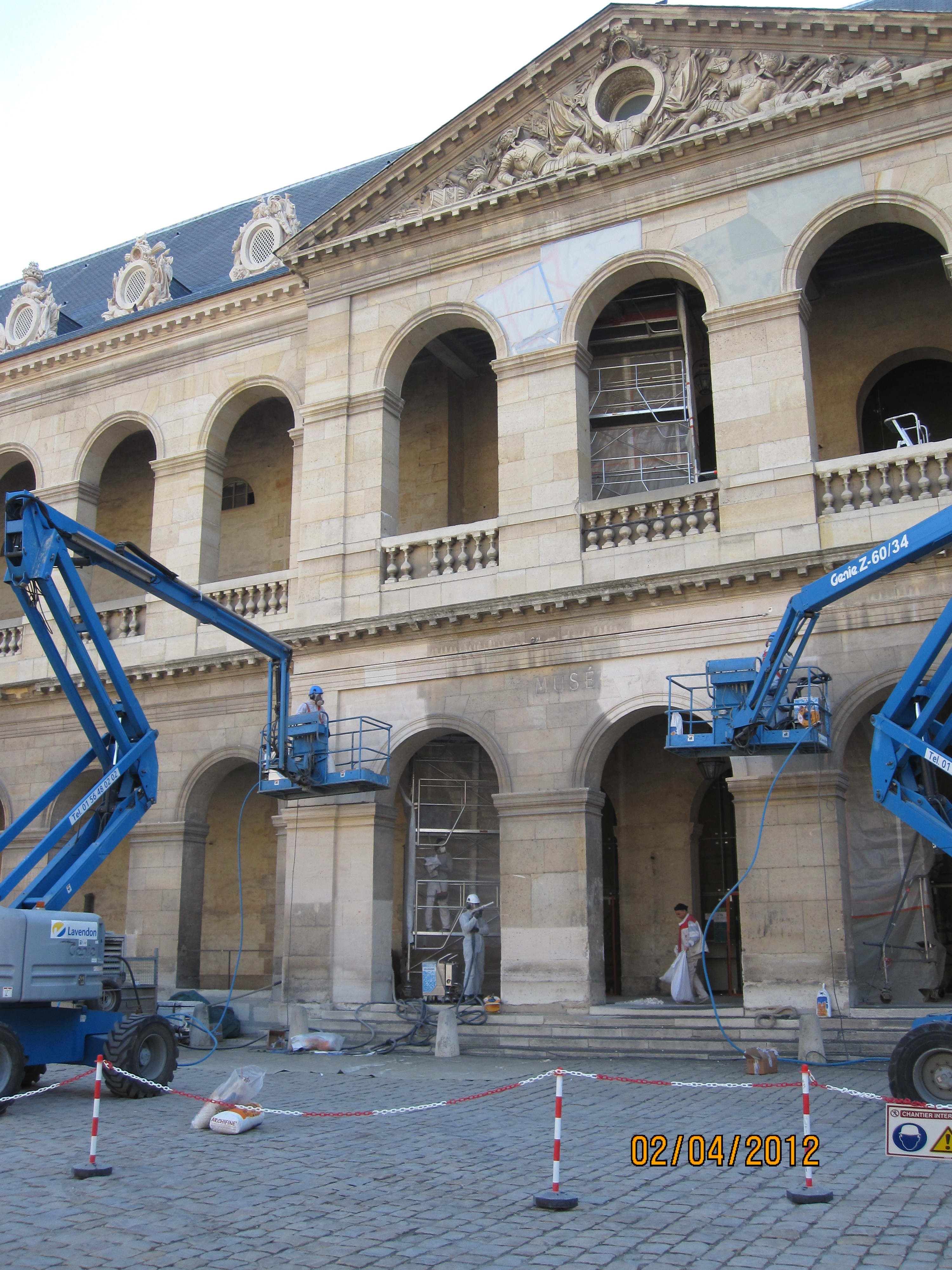 limpieza y reforma de fachadas de edificios y monumentos