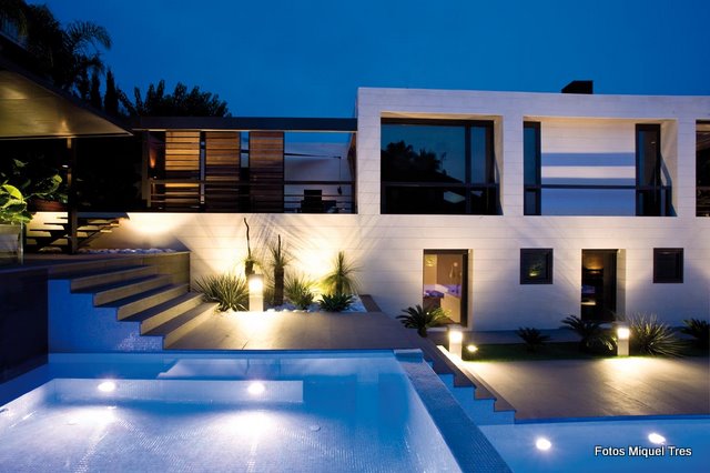 piscina con spa integrado