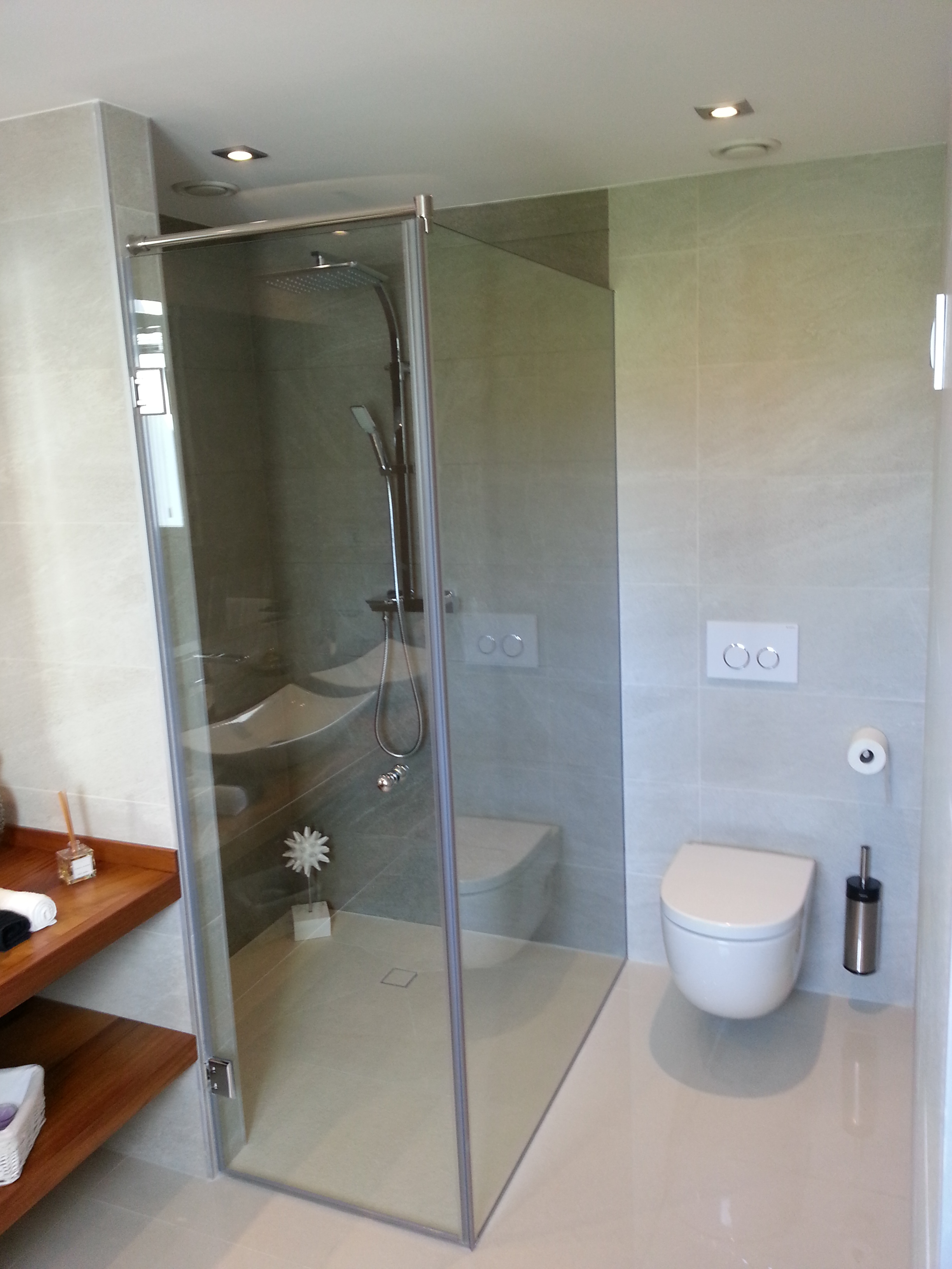 Mampara de ducha angular