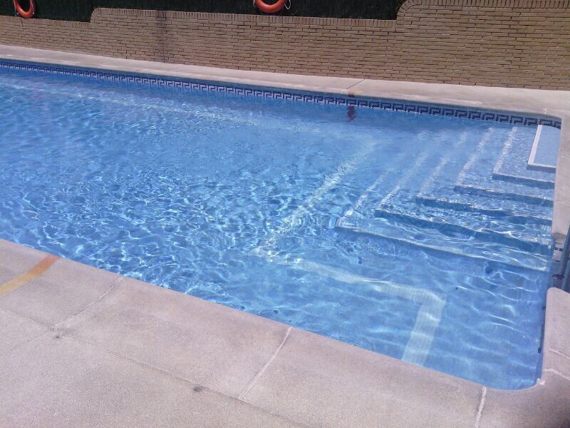 Mantenimiento limpieza de piscina