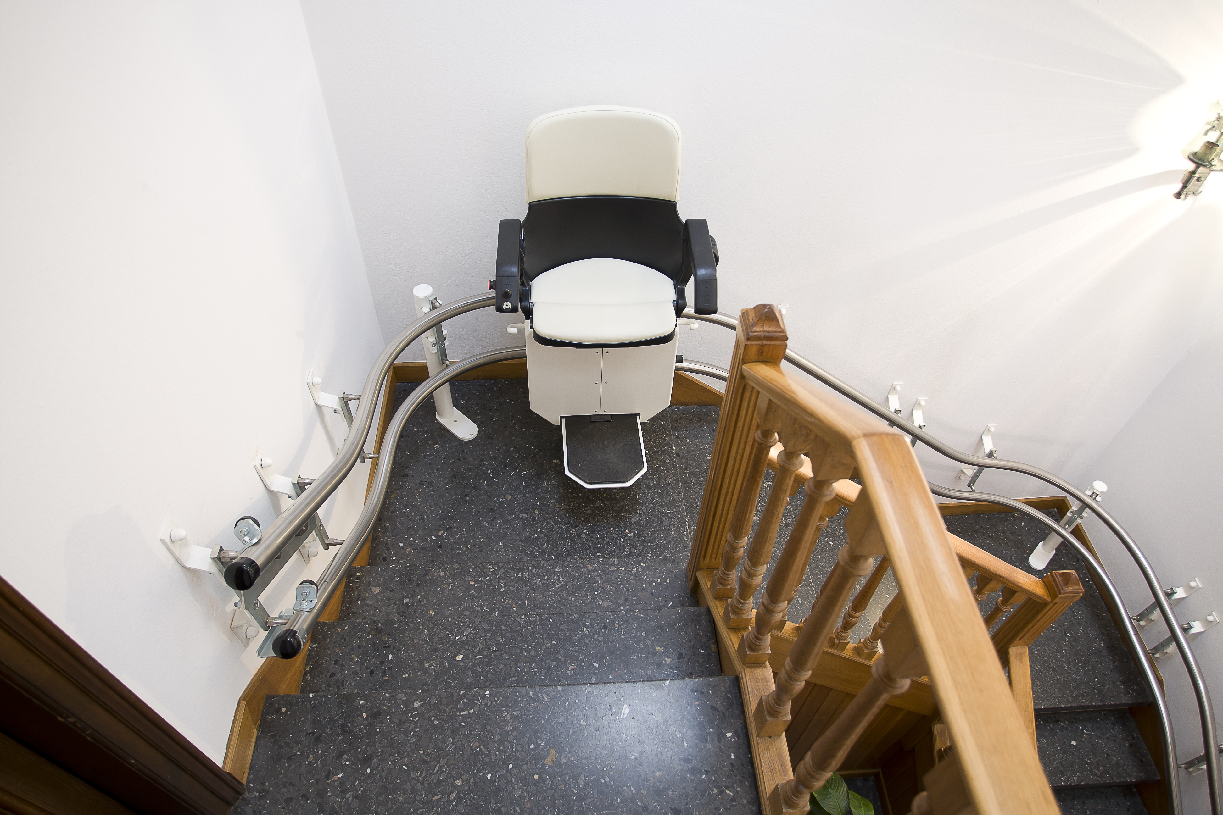 Silla salvaescaleras DEVOTUS