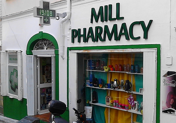 Rotulación Fachada Farmacia