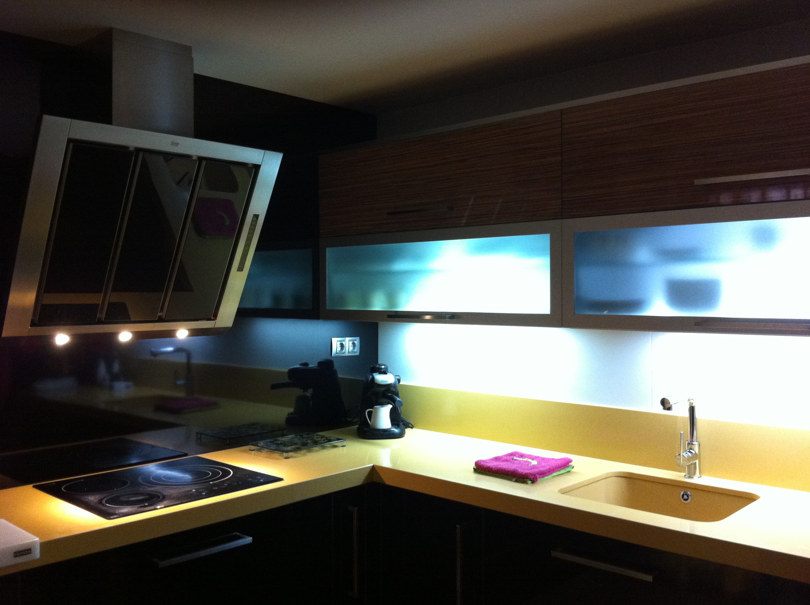 MOBILIARIO DE COCINA