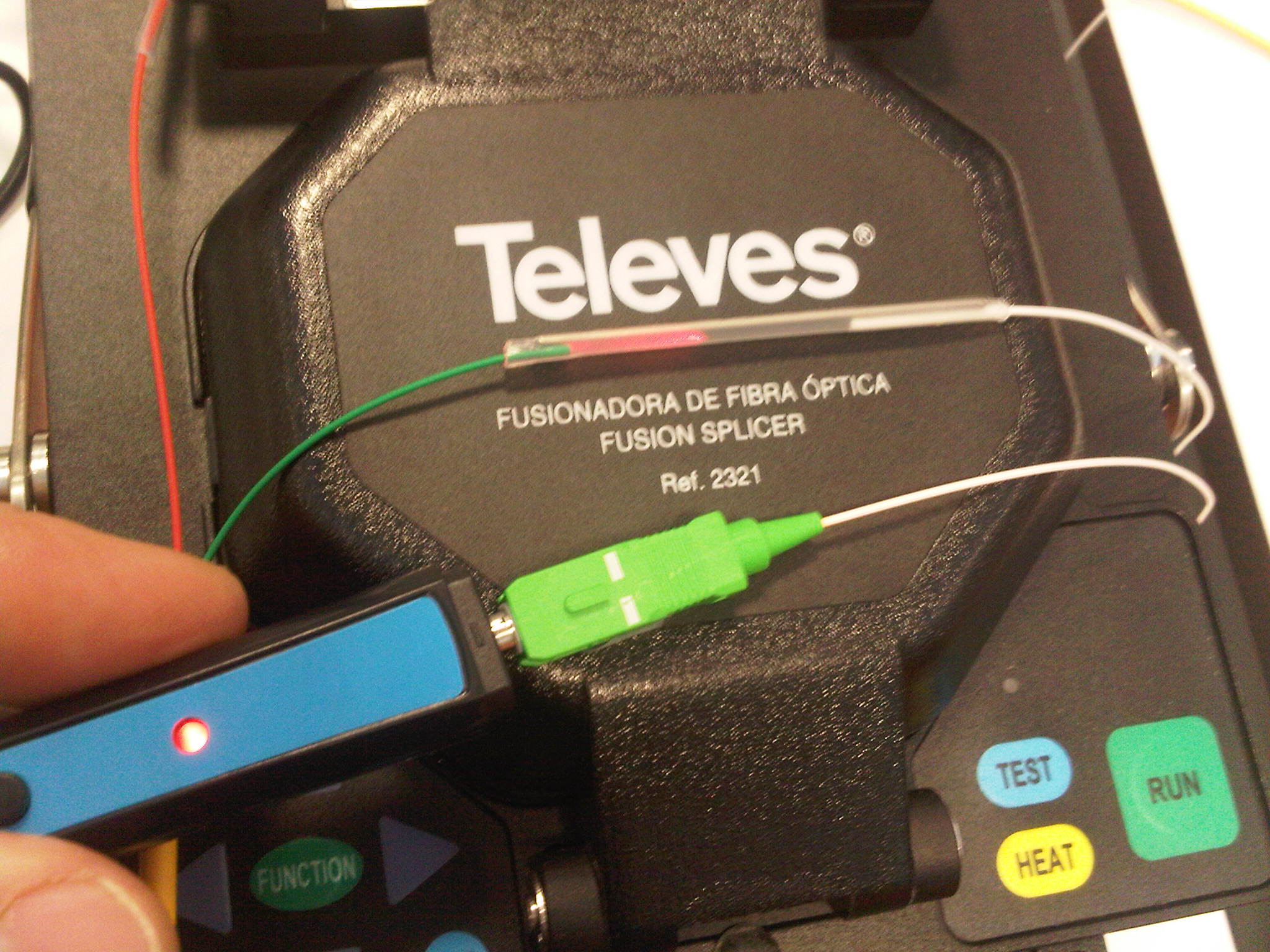 Lapicero emisor de luz con diodo laser