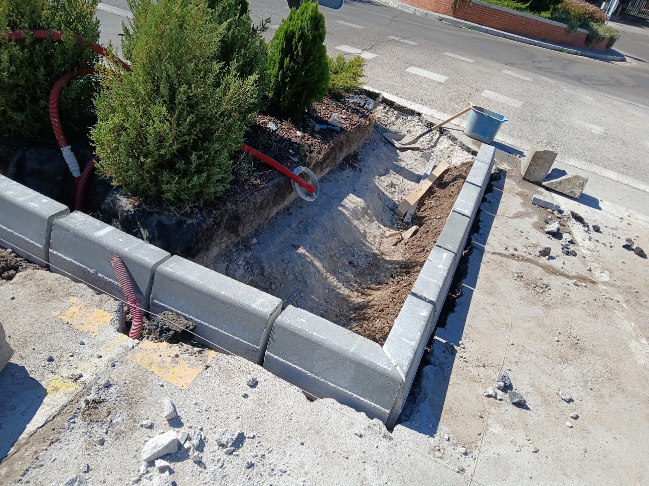 COLOCACION DE BORDILLOS