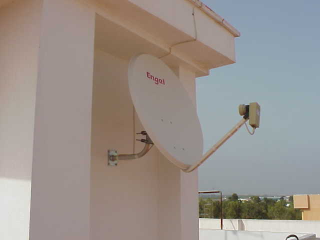 Antena parabólica recepción ASTRA