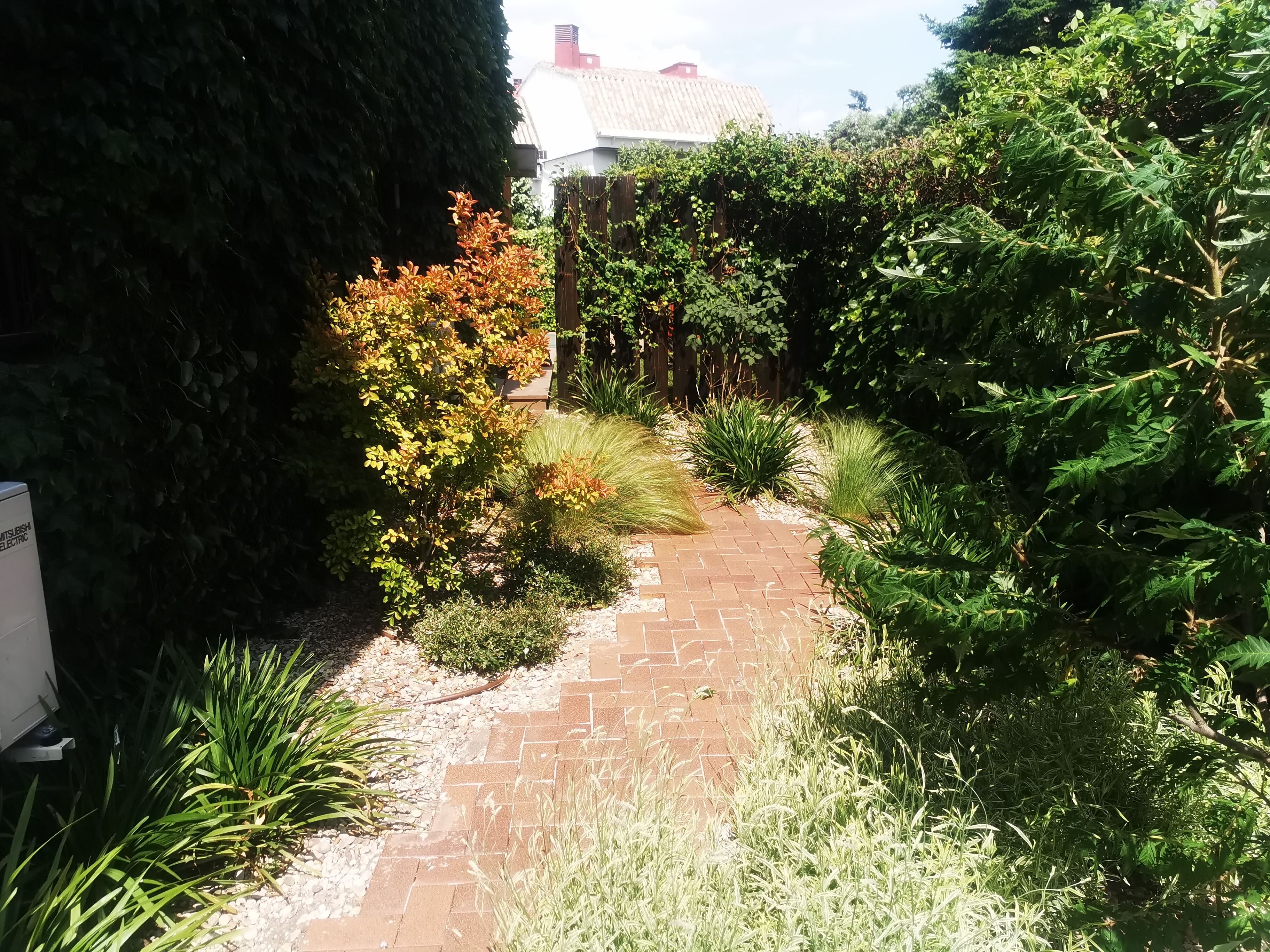 Fuencarral pasillo decorado