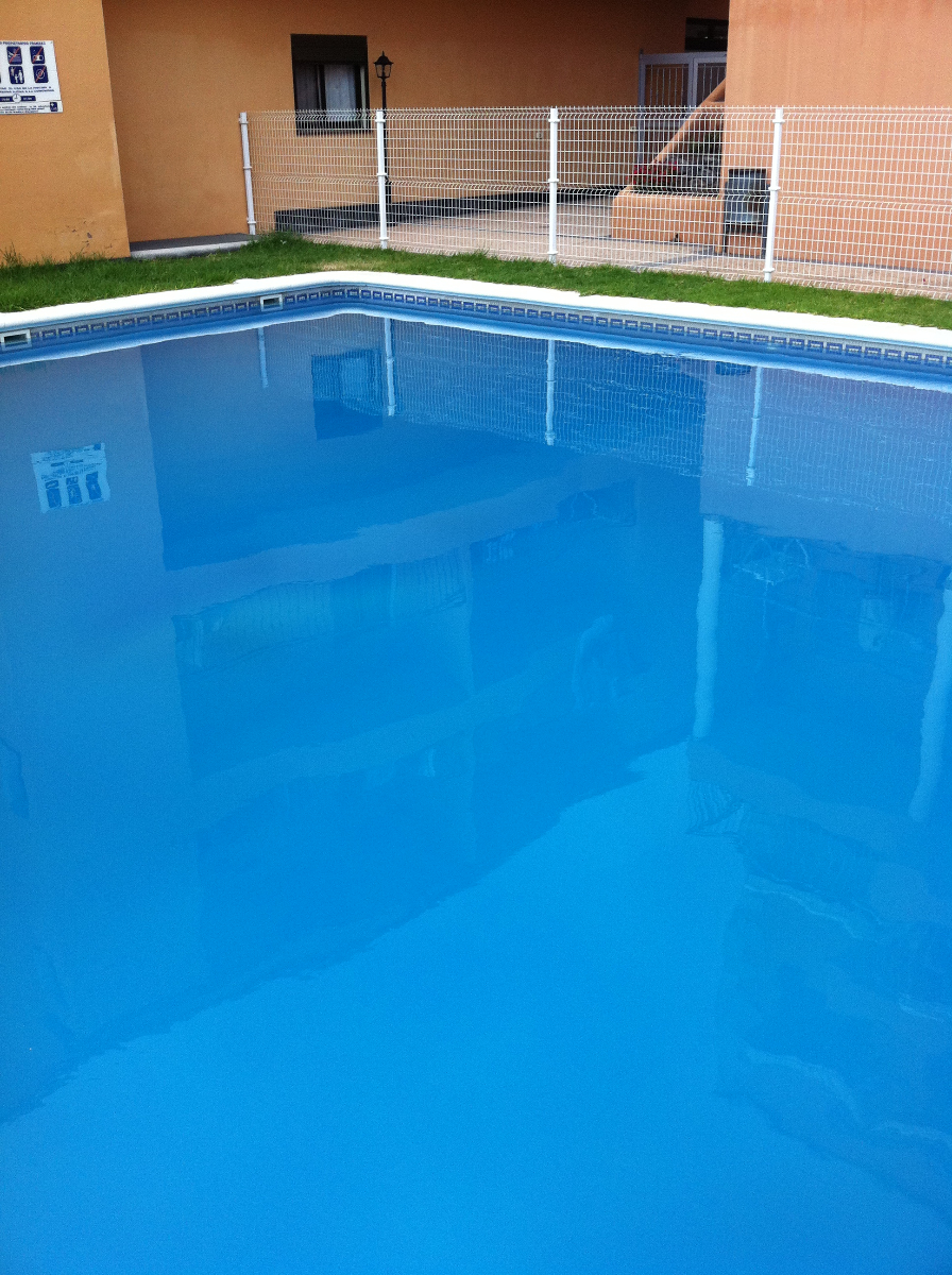 PISCINA 1