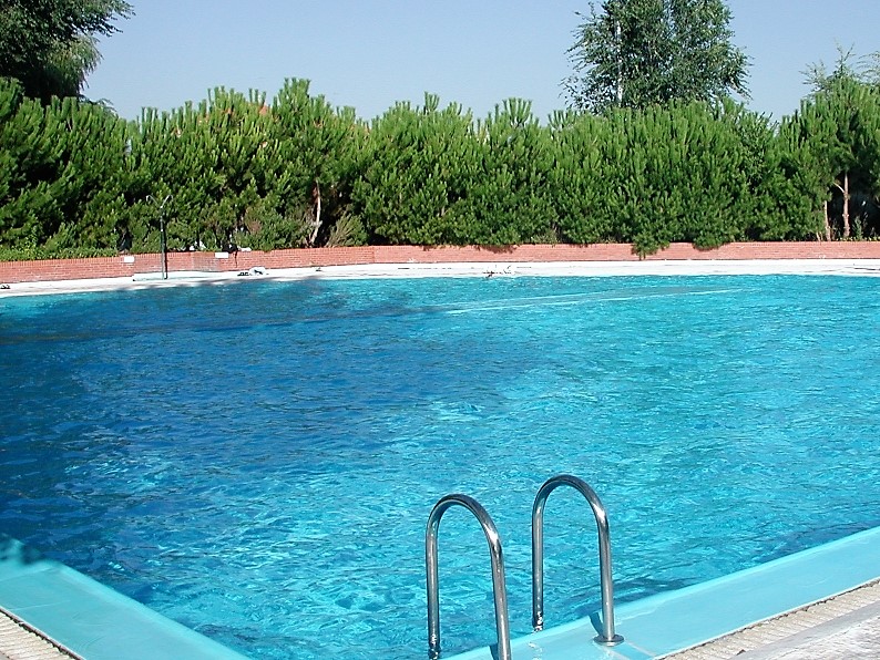 Servicio de Mantenimiento a Comunidades y particulares