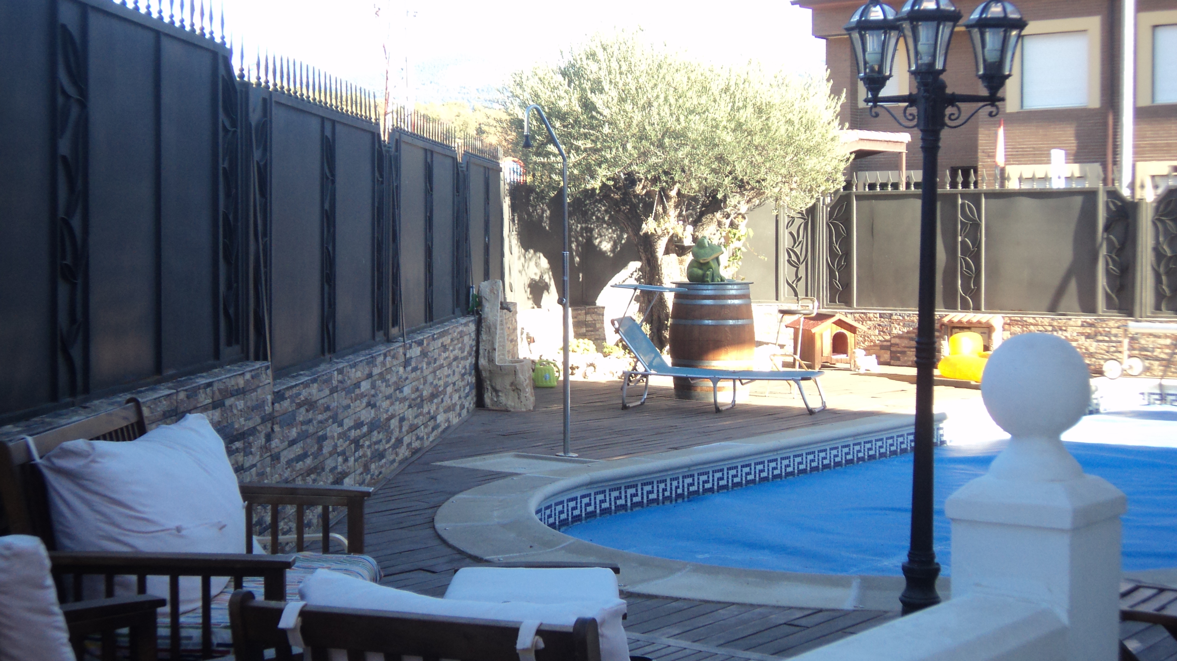 PISCINAS REFORMA INTEGRAL DE SU JARDIN