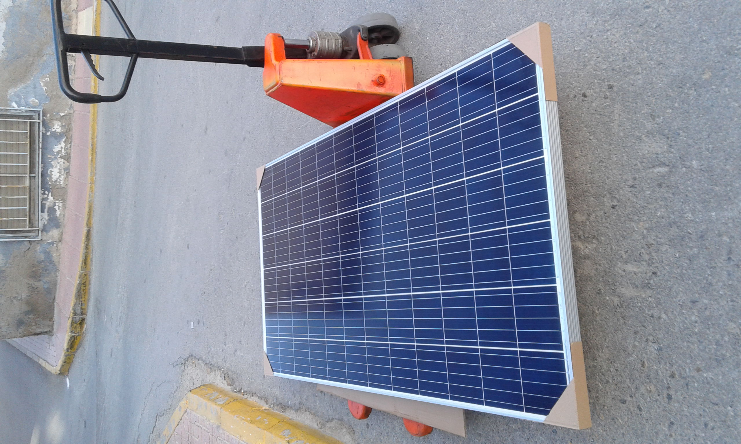 Placa solar de 330w policristalina de 72 células.