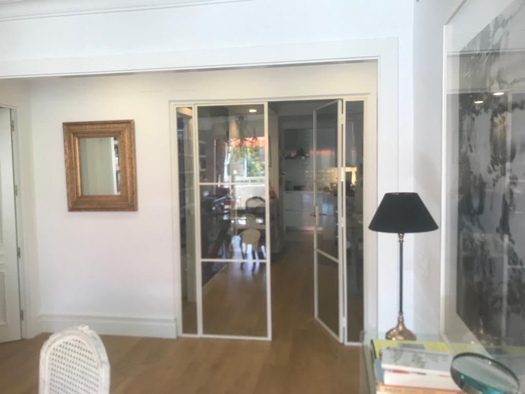 Puerta Diseño. Separador Salon Comedor.