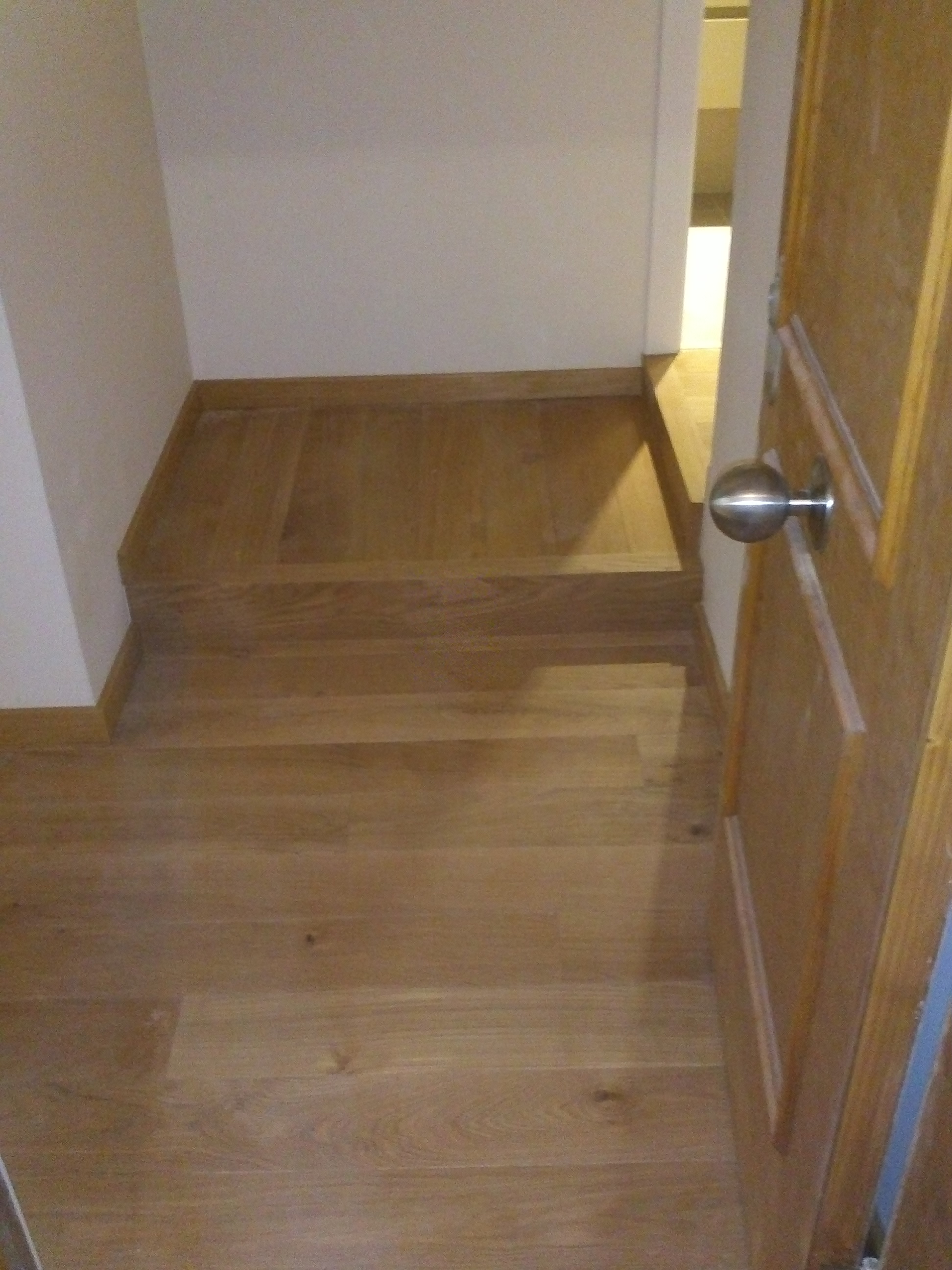 Recibidor con distintos niveles